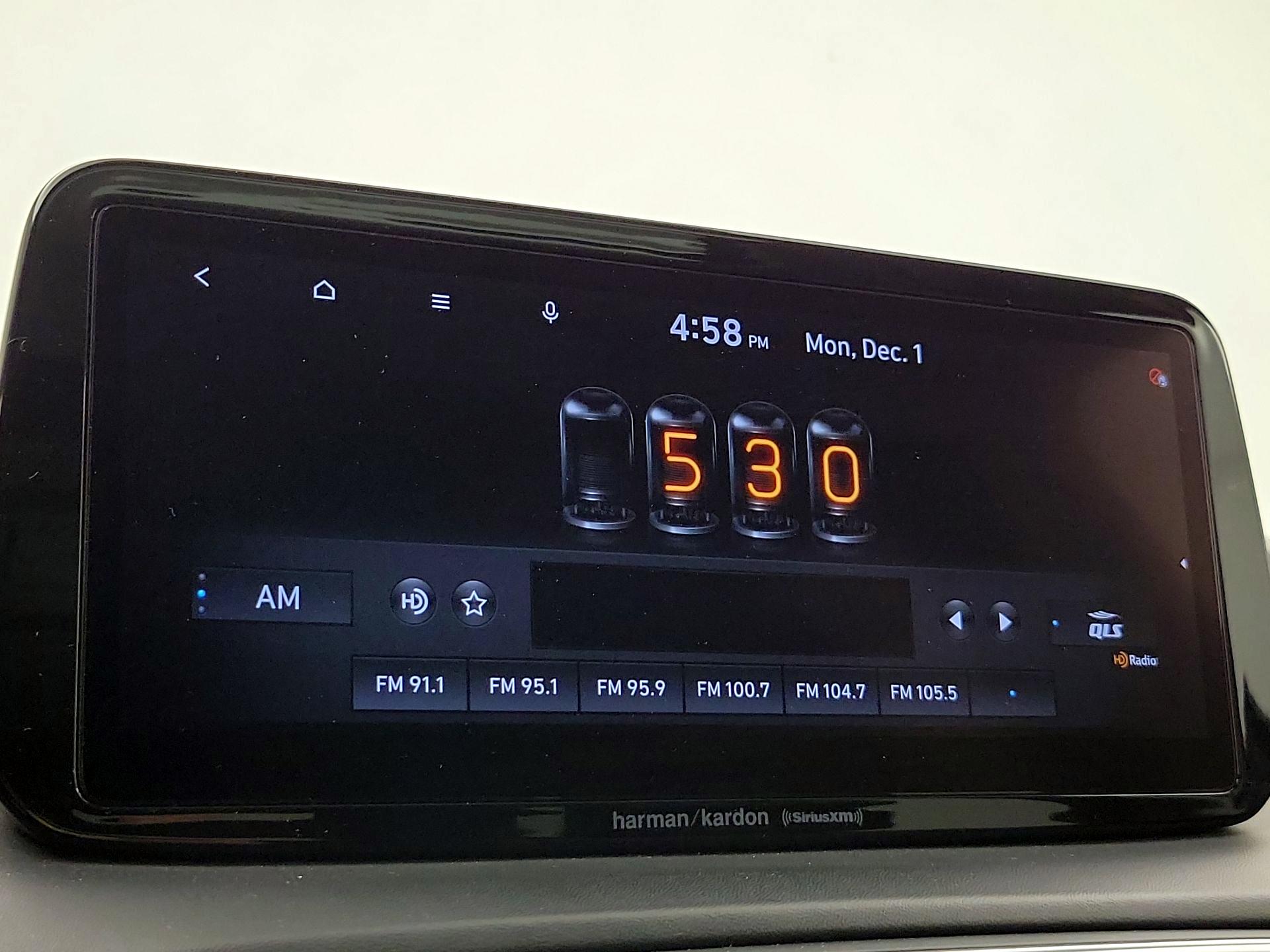 Thumbnail: 2021 Hyundai Santa Fe - 16