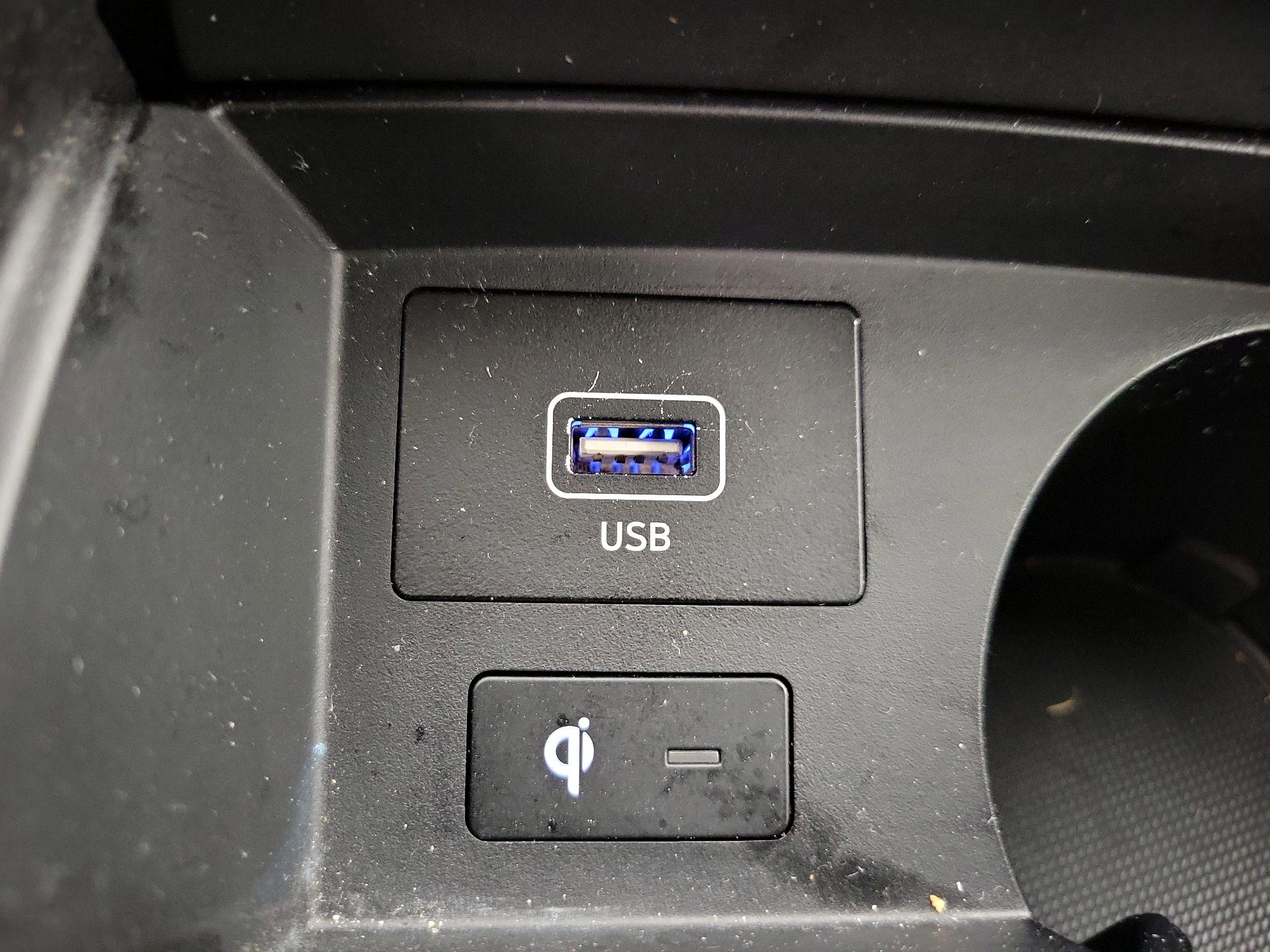 Thumbnail: 2021 Hyundai Santa Fe - 19