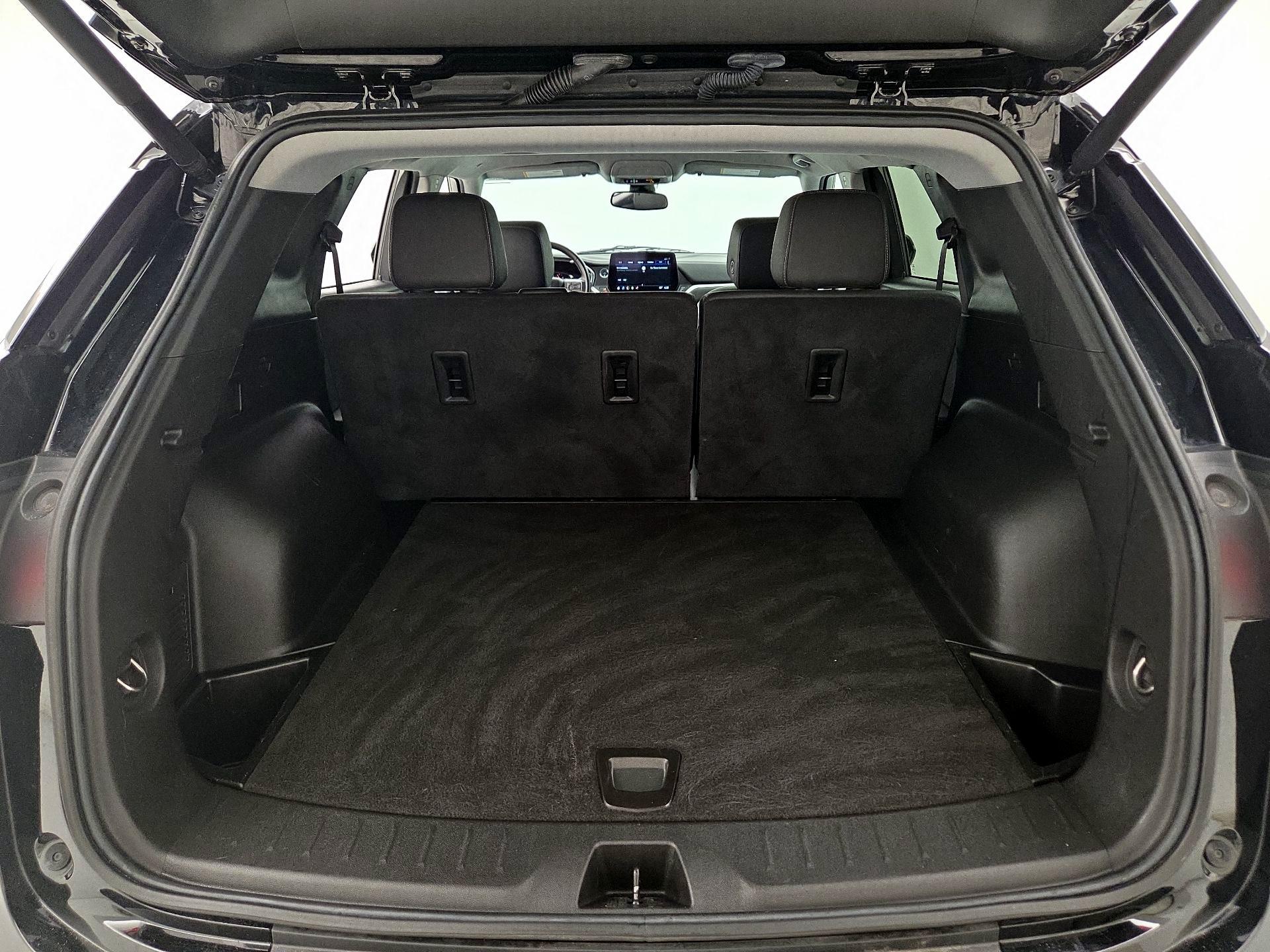 Thumbnail: 2023 Chevrolet Blazer - 20