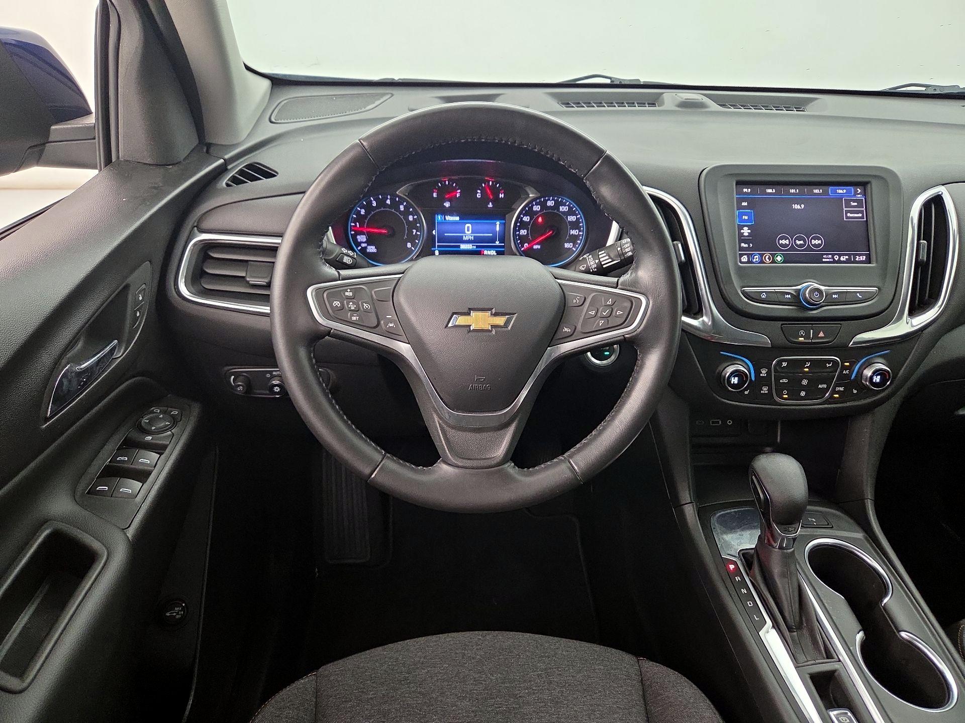 Thumbnail: 2022 Chevrolet Equinox - 10