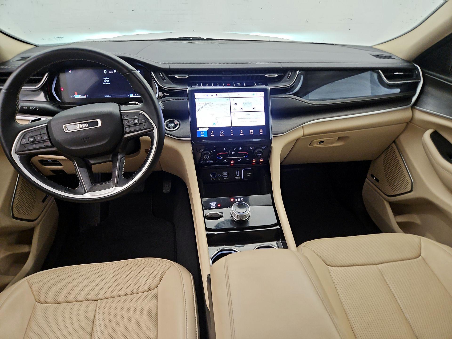 Thumbnail: 2022 Jeep Grand Cherokee L - 9