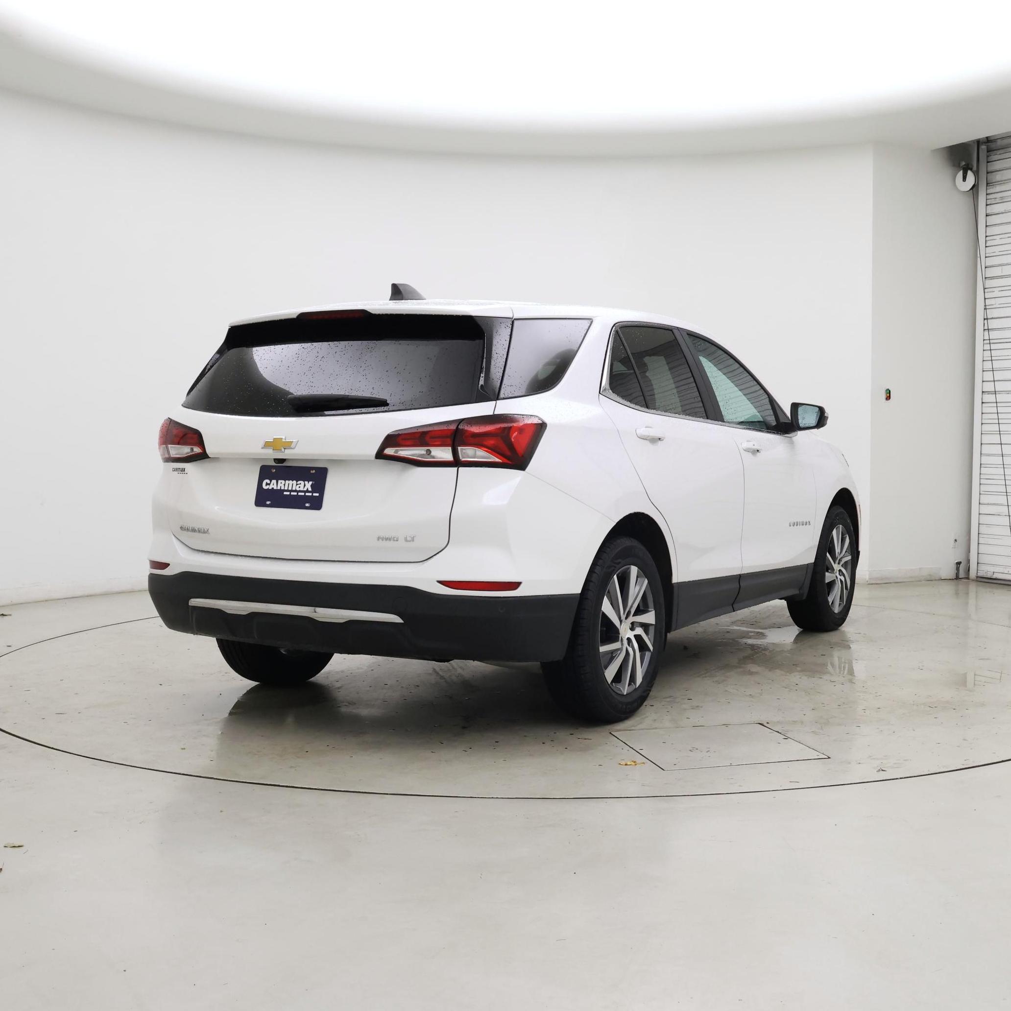 Thumbnail: 2022 Chevrolet Equinox - 8