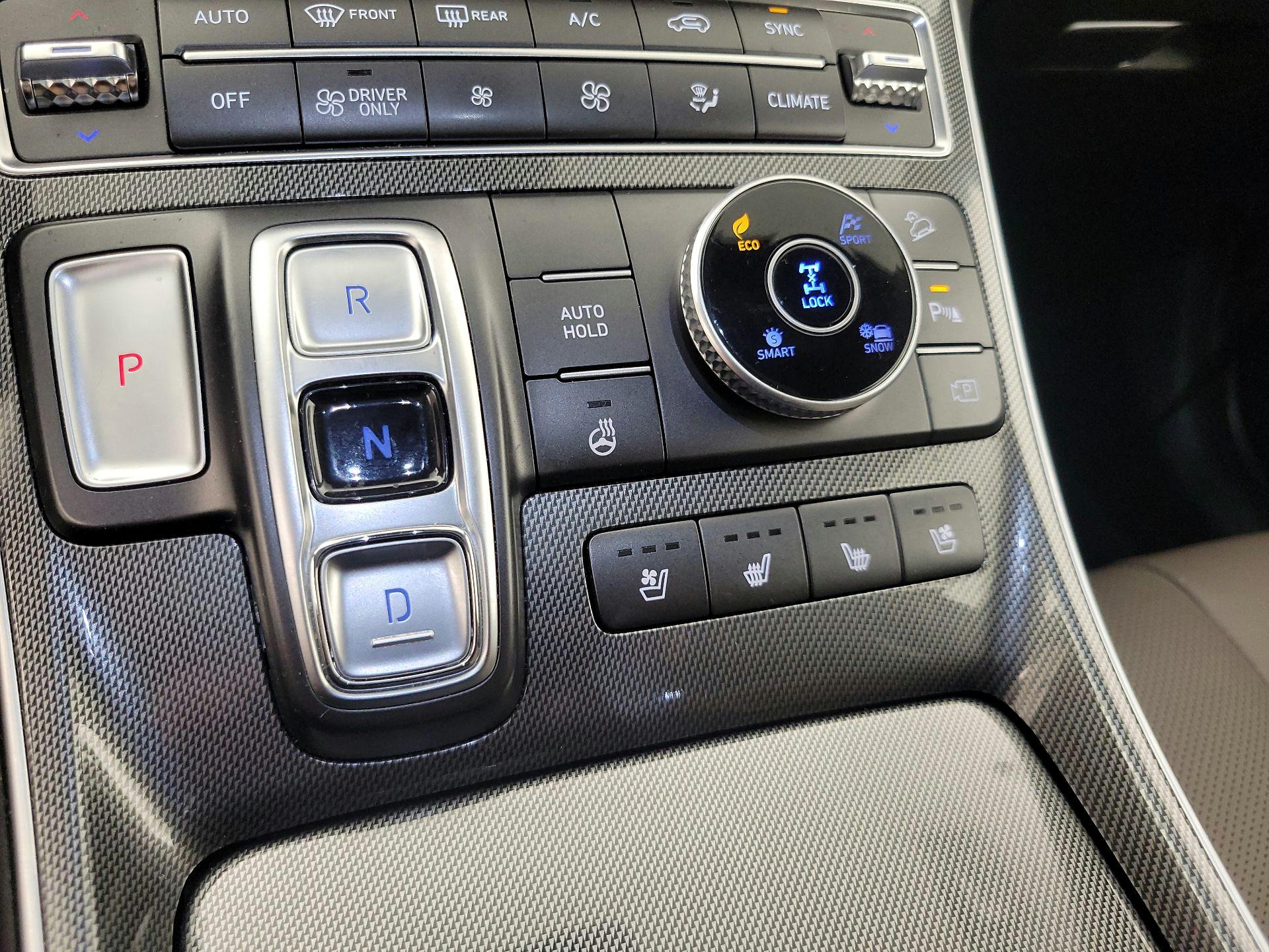 Thumbnail: 2023 Hyundai Santa Fe - 18