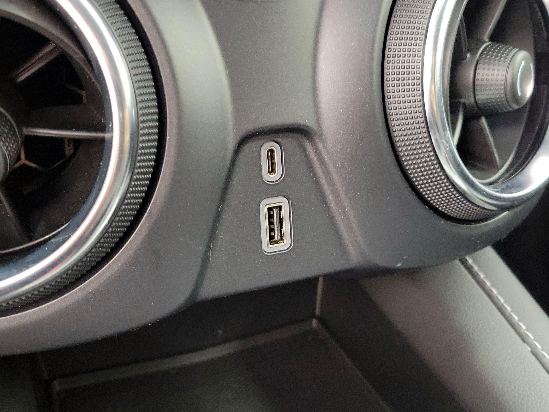 Thumbnail: 2023 Chevrolet Blazer - 18