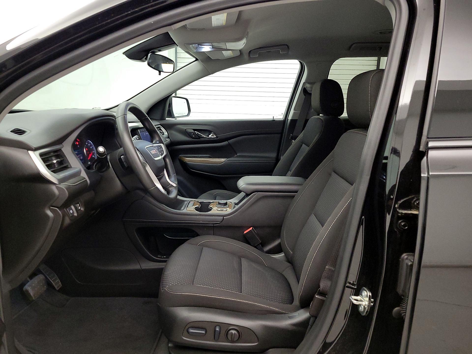 Thumbnail: 2023 GMC Acadia - 11