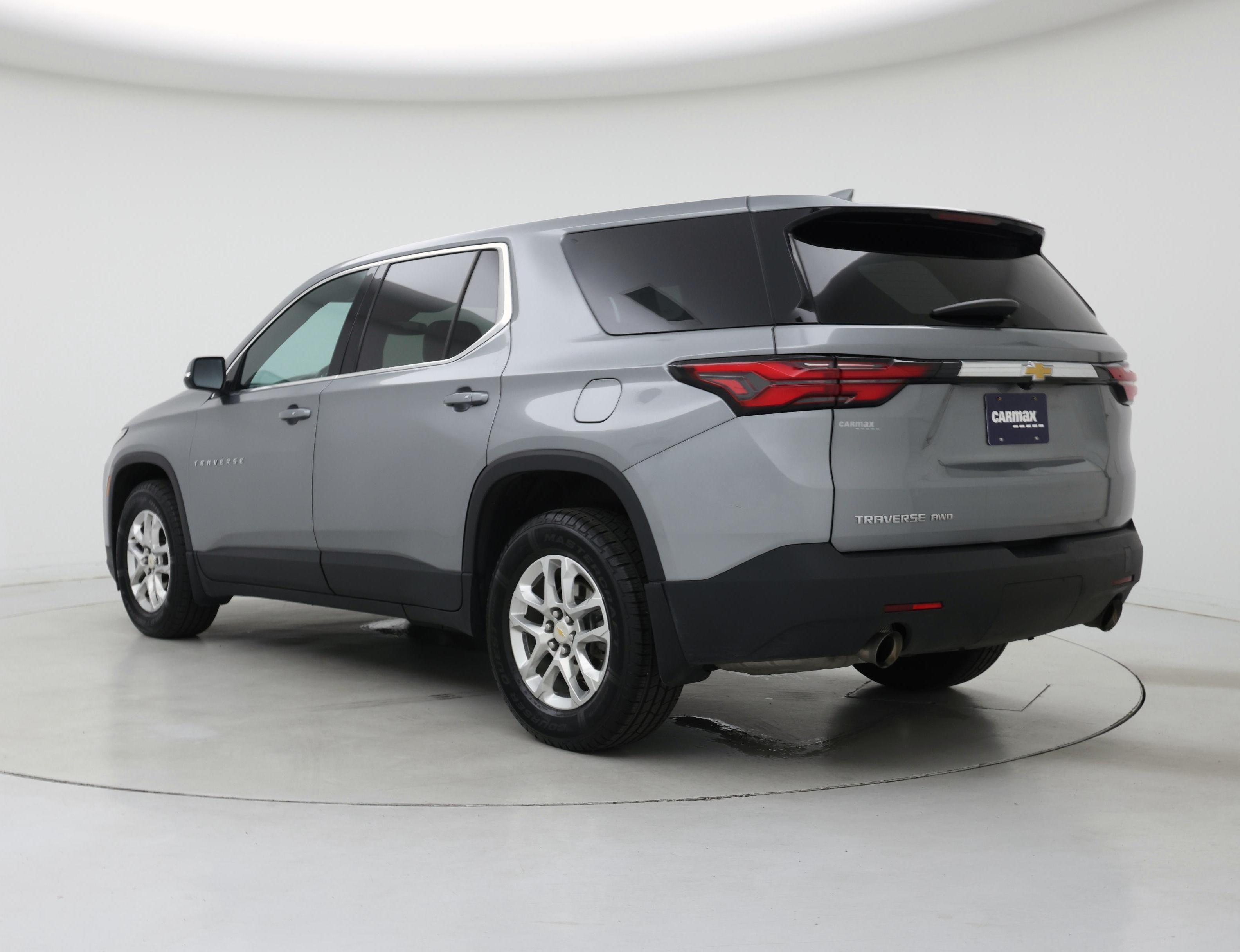 Thumbnail: 2023 Chevrolet Traverse - 2