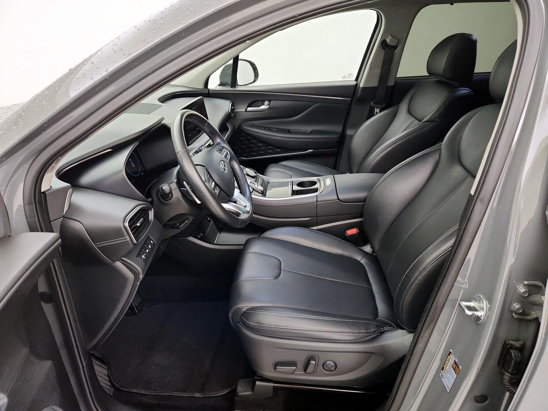 Thumbnail: 2023 Hyundai Santa Fe - 11