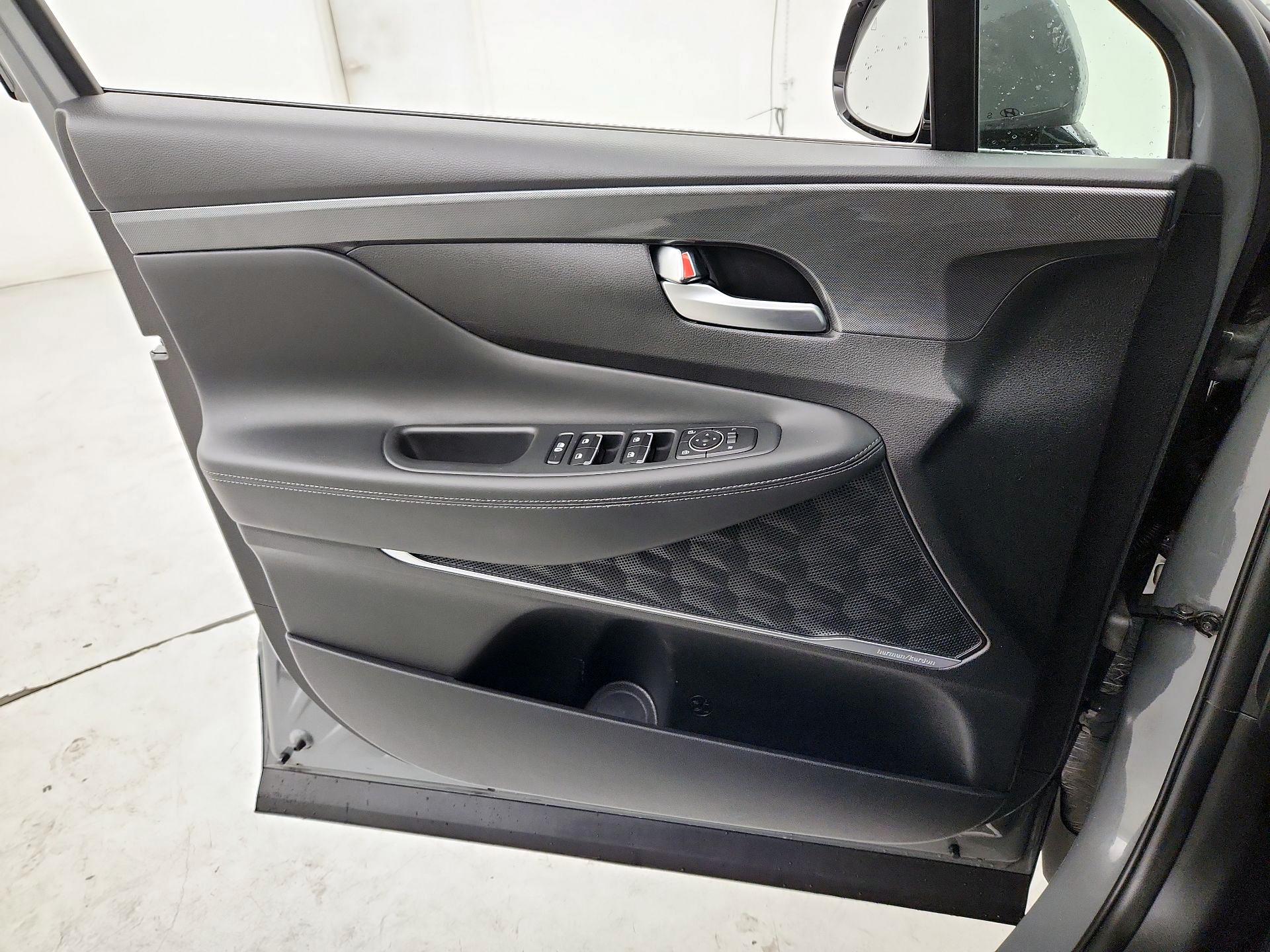 Thumbnail: 2023 Hyundai Santa Fe - 12