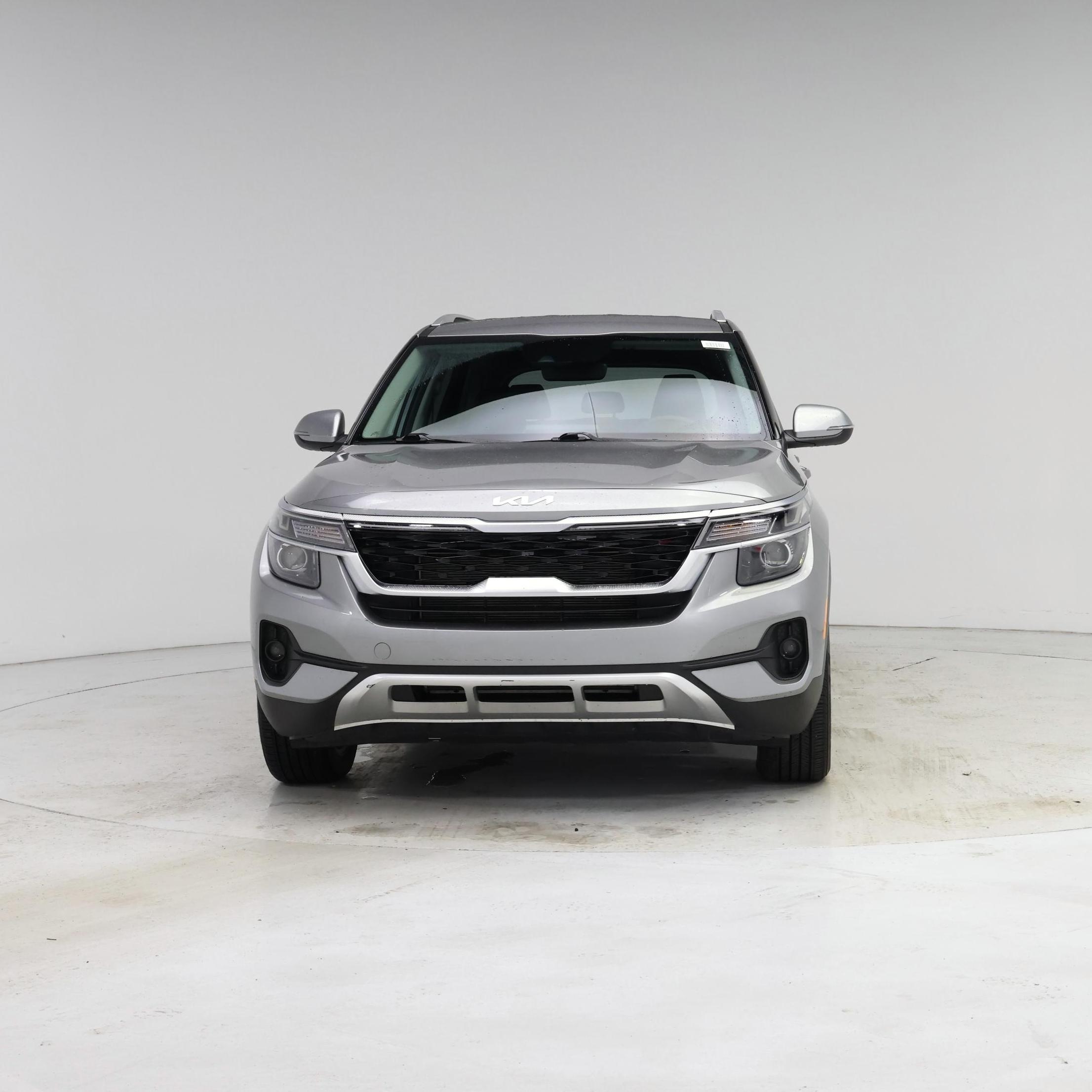 Thumbnail: 2023 Kia Seltos - 5