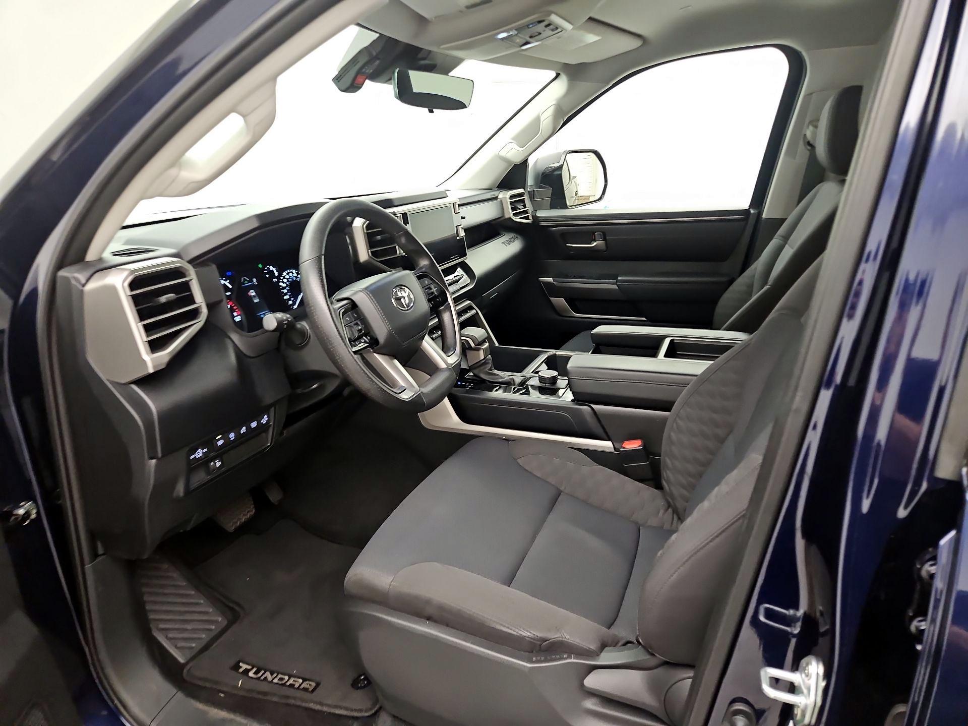 Thumbnail: 2022 Toyota Tundra - 11