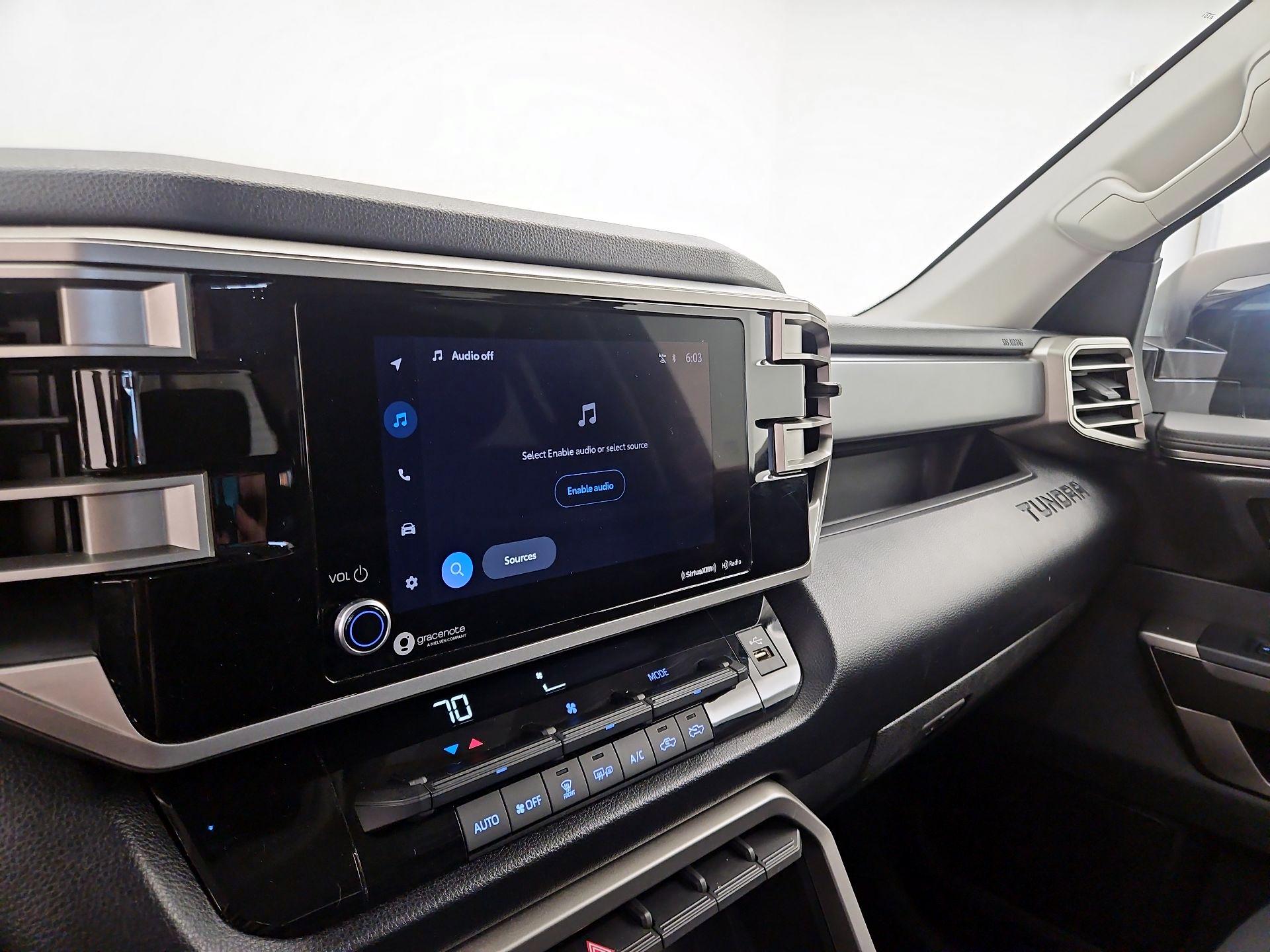 Thumbnail: 2022 Toyota Tundra - 15