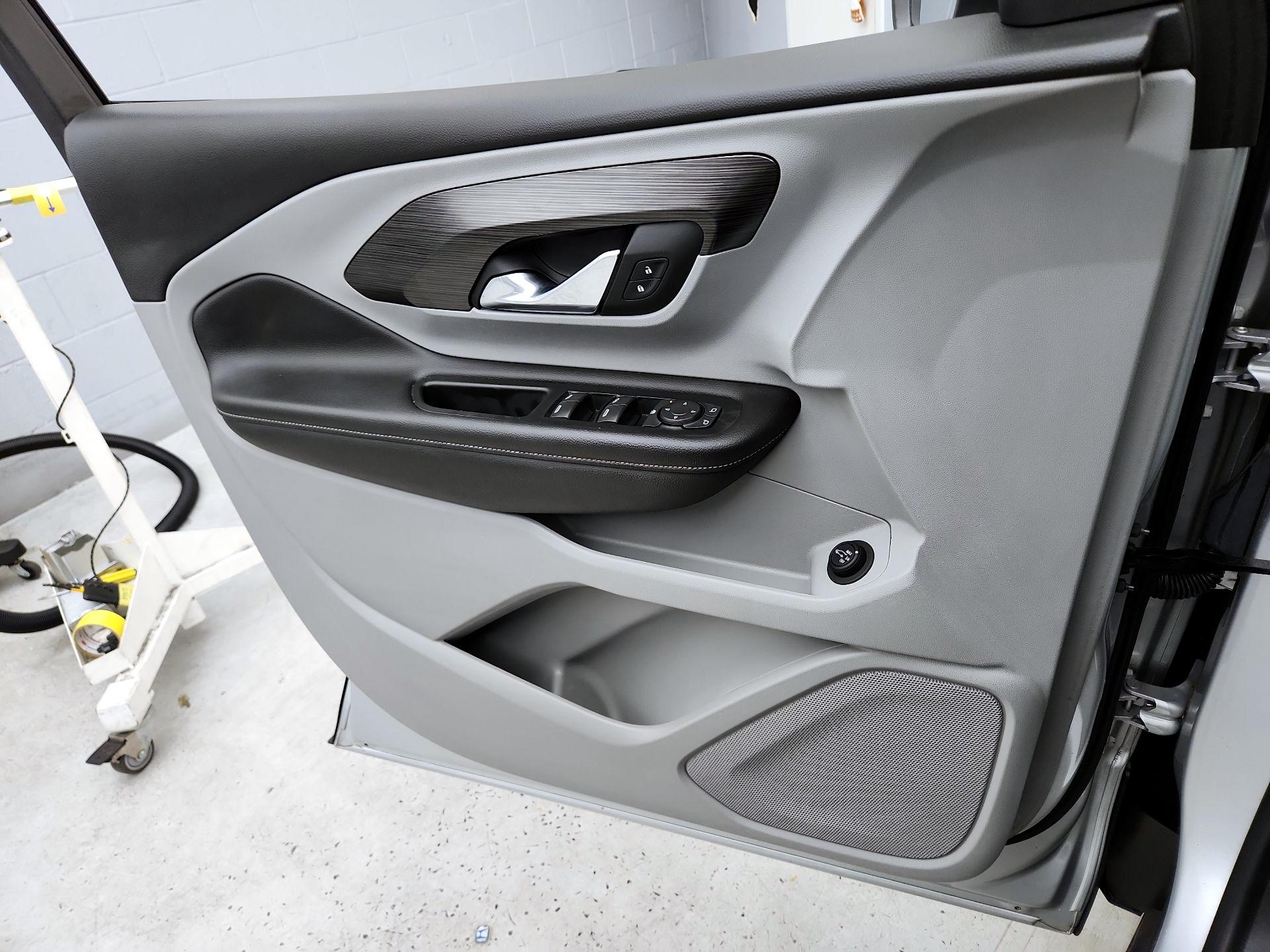 Thumbnail: 2022 GMC Terrain - 12