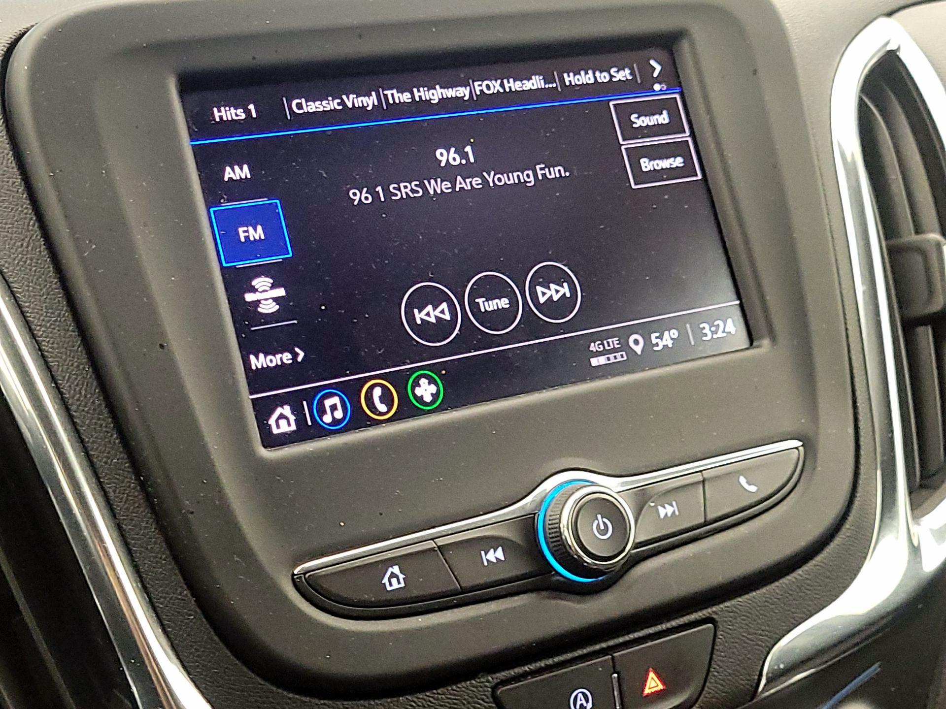 Thumbnail: 2022 Chevrolet Equinox - 15