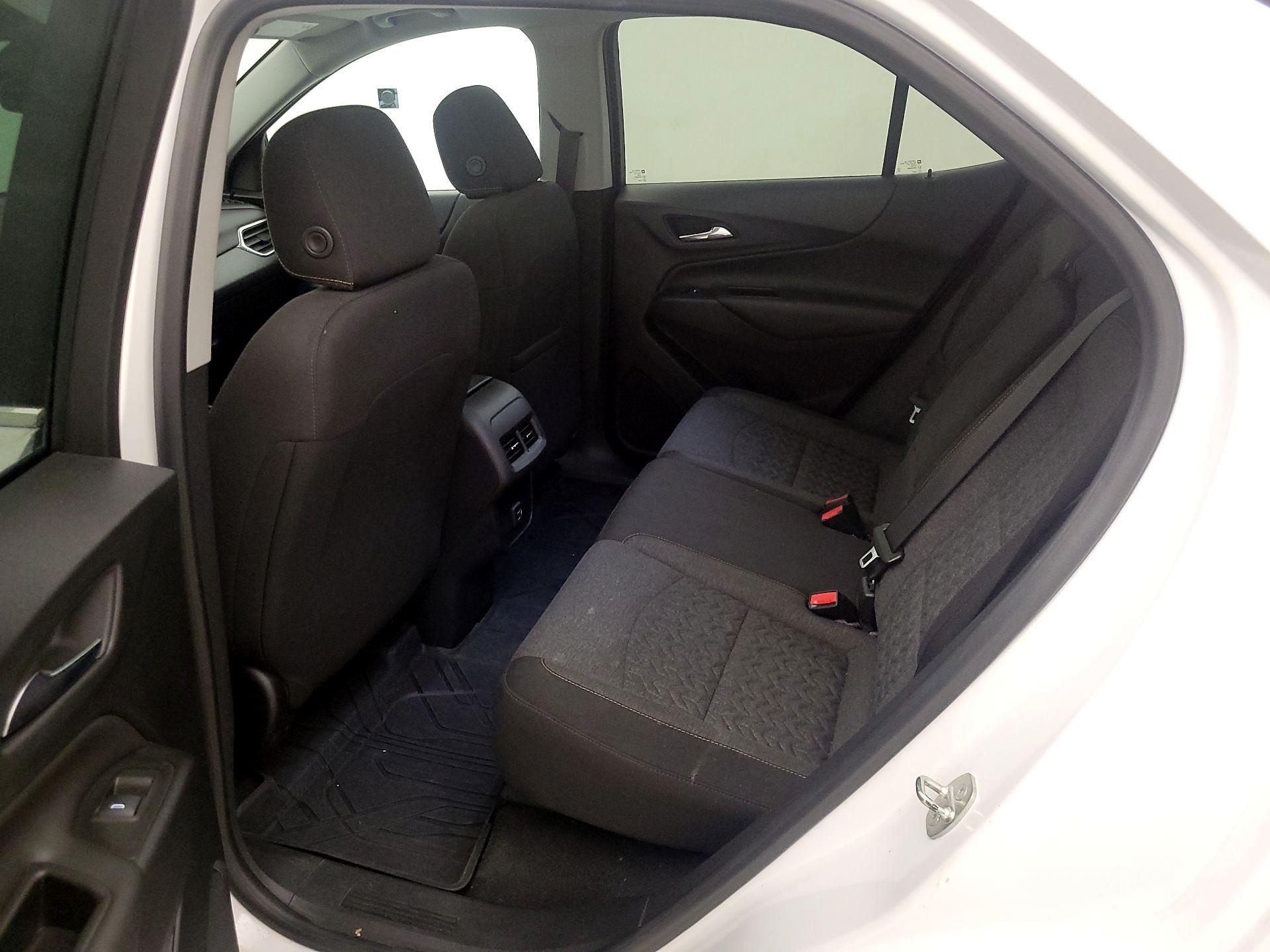 Thumbnail: 2022 Chevrolet Equinox - 20