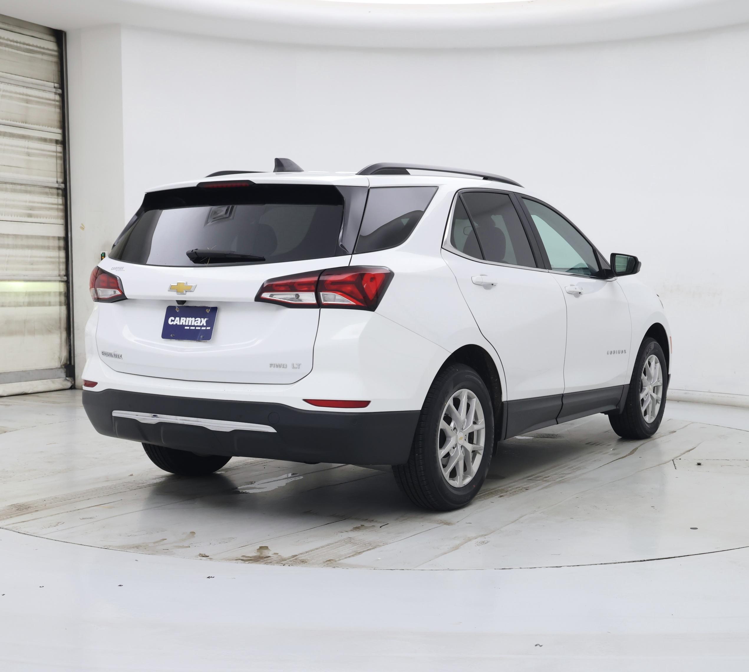 Thumbnail: 2022 Chevrolet Equinox - 8