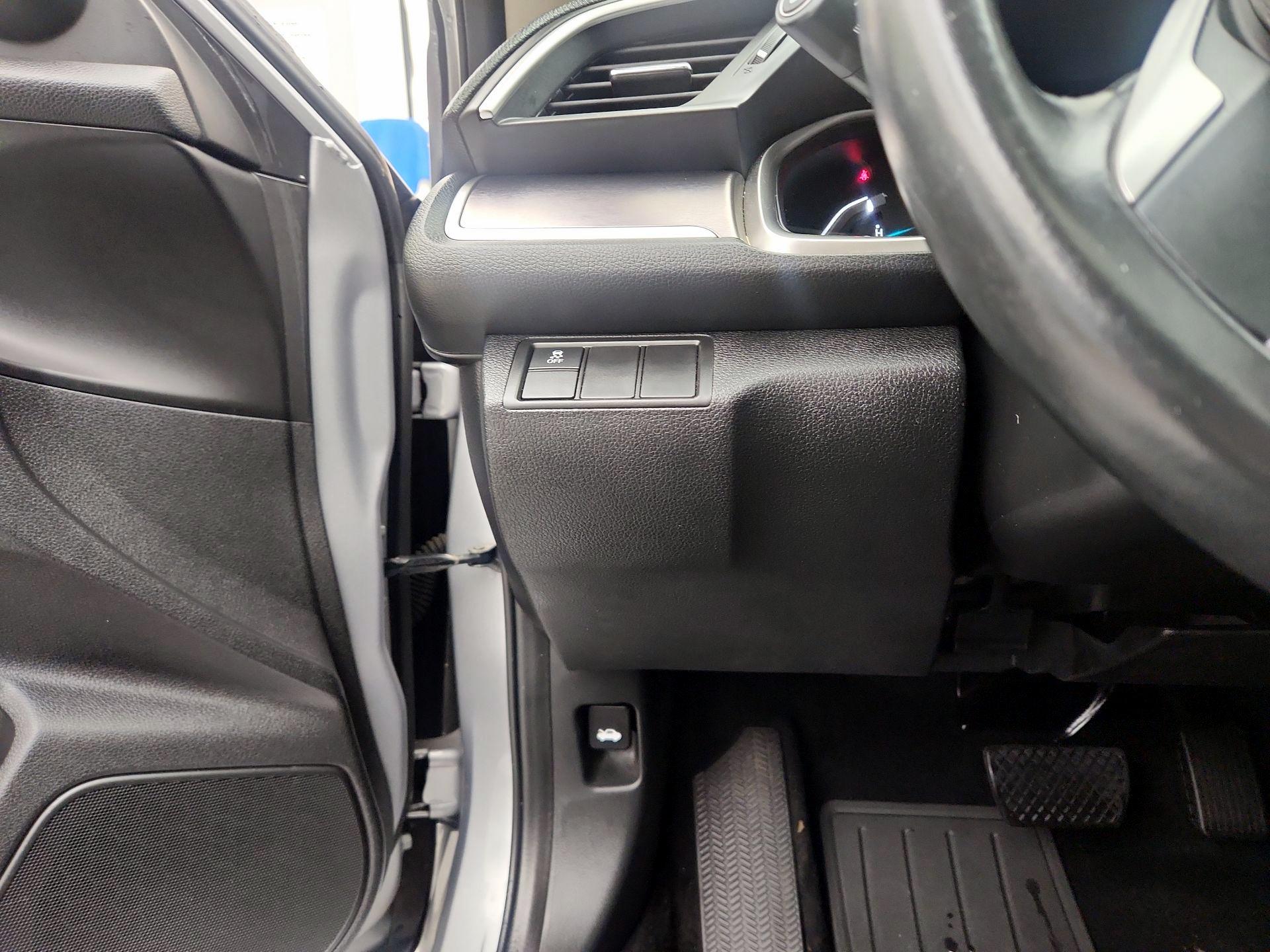 Thumbnail: 2018 Honda Civic - 13