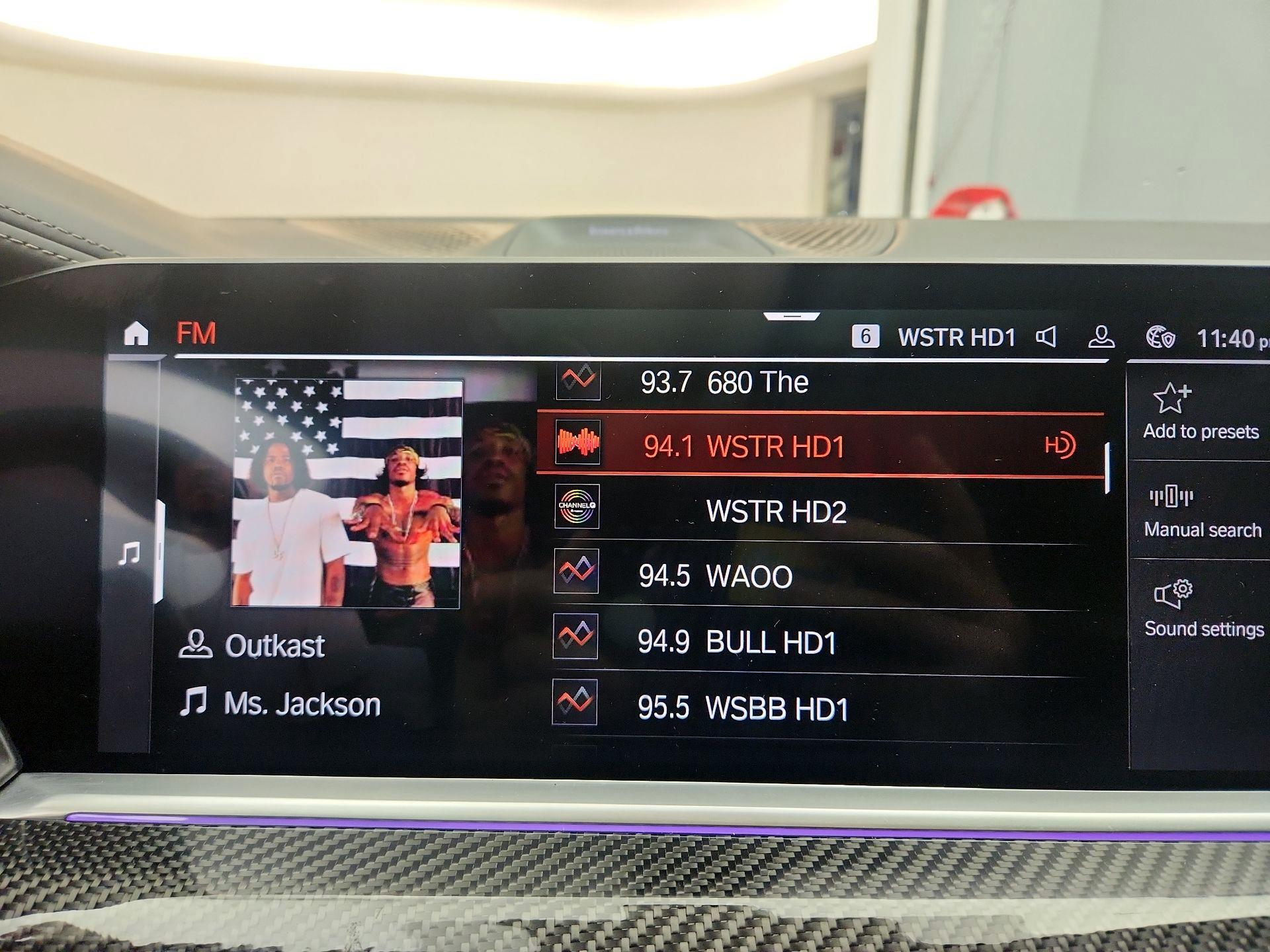 Thumbnail: 2022 BMW X6 - 16