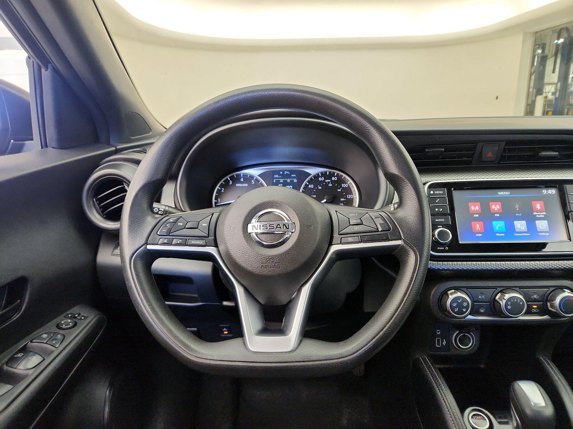 Thumbnail: 2019 Nissan Kicks - 10