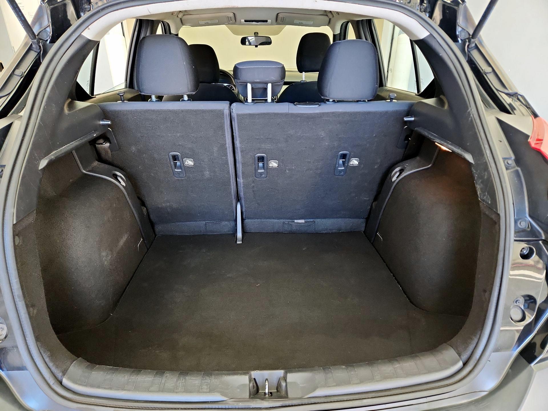 Thumbnail: 2019 Nissan Kicks - 20