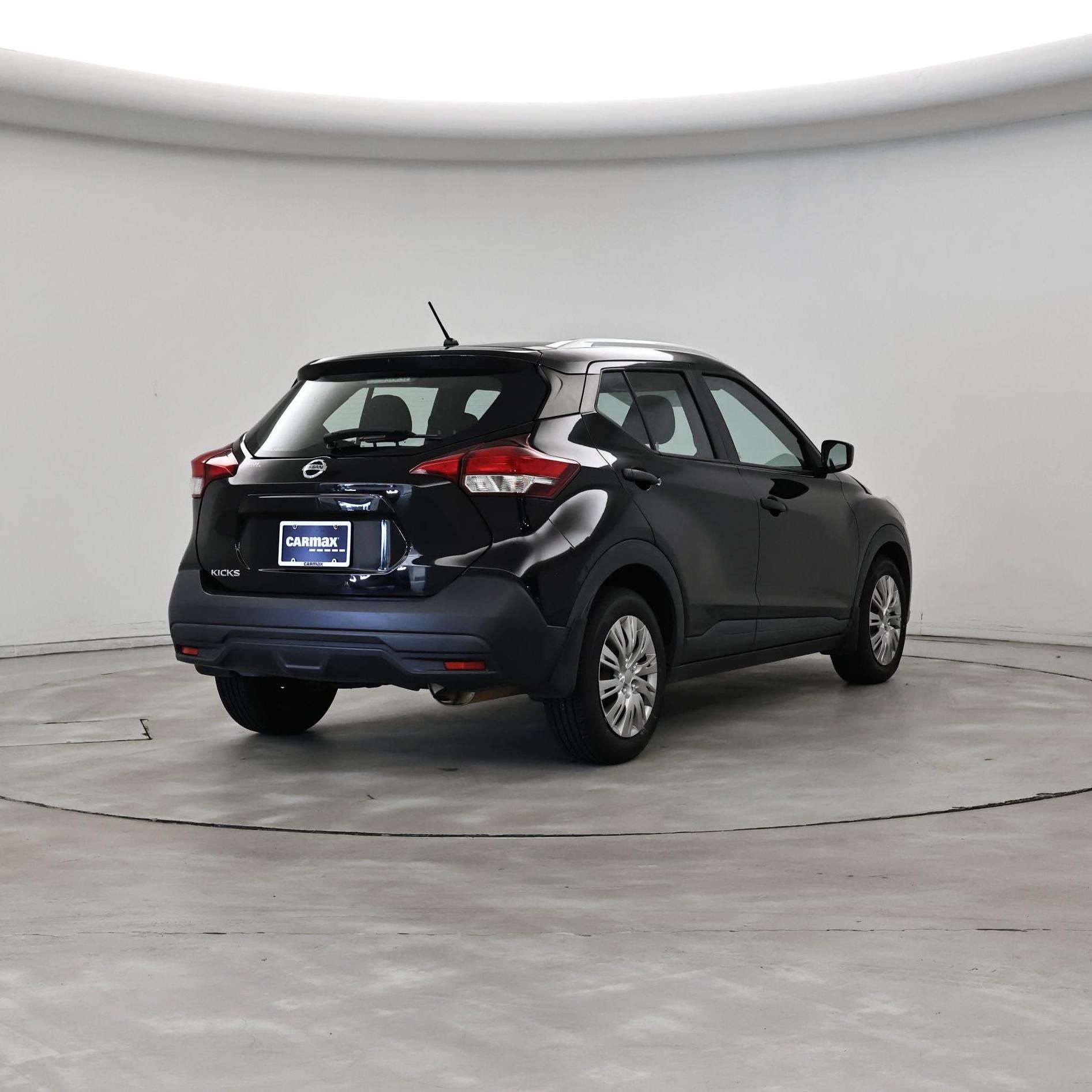 Thumbnail: 2019 Nissan Kicks - 8