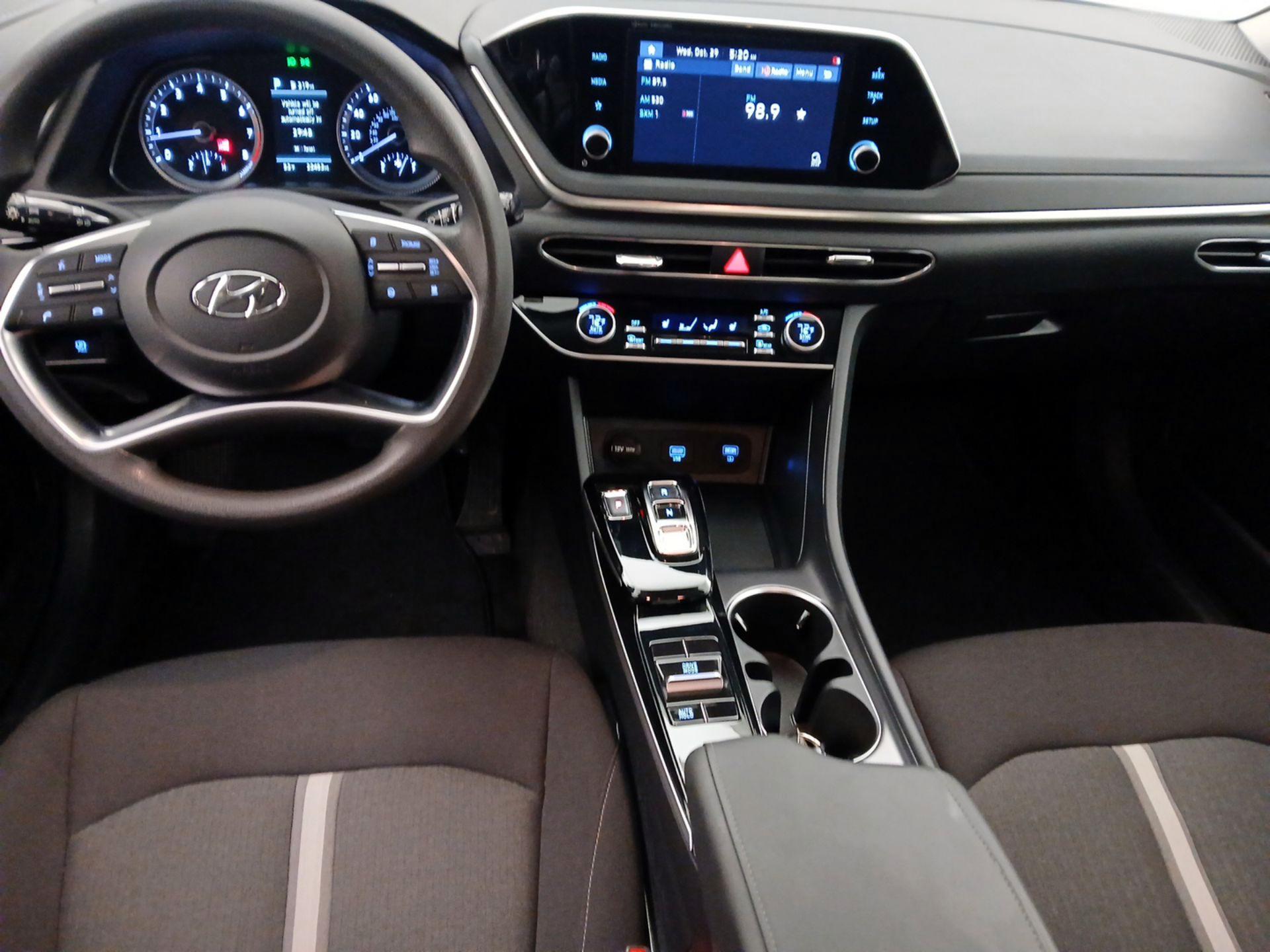 Thumbnail: 2022 Hyundai Sonata - 9