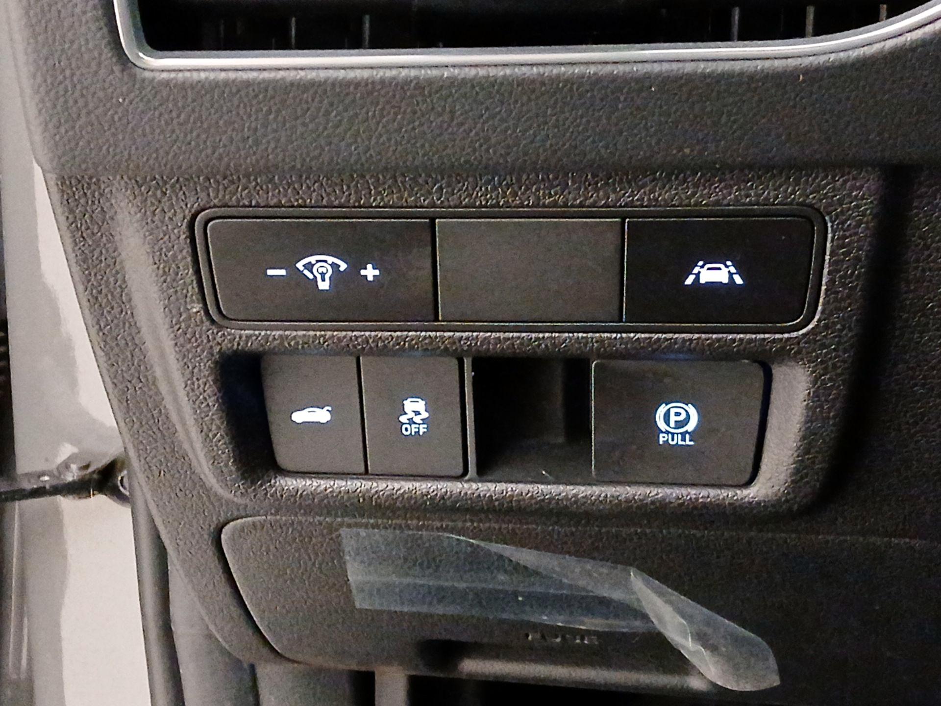 Thumbnail: 2022 Hyundai Sonata - 13