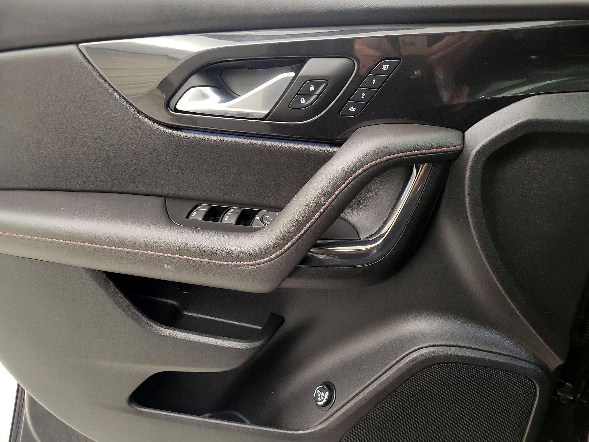 Thumbnail: 2022 Chevrolet Blazer - 12