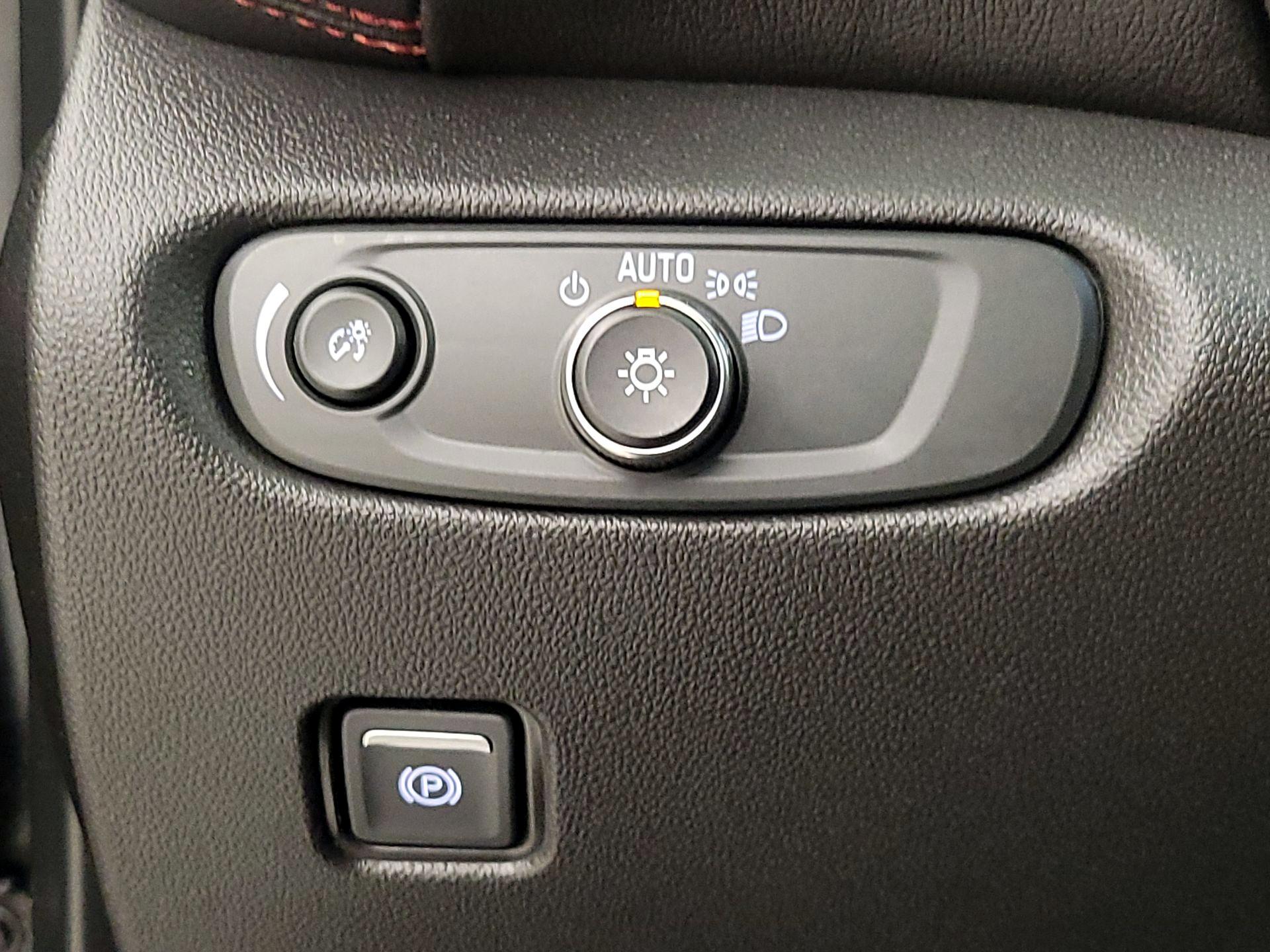 Thumbnail: 2022 Chevrolet Blazer - 13