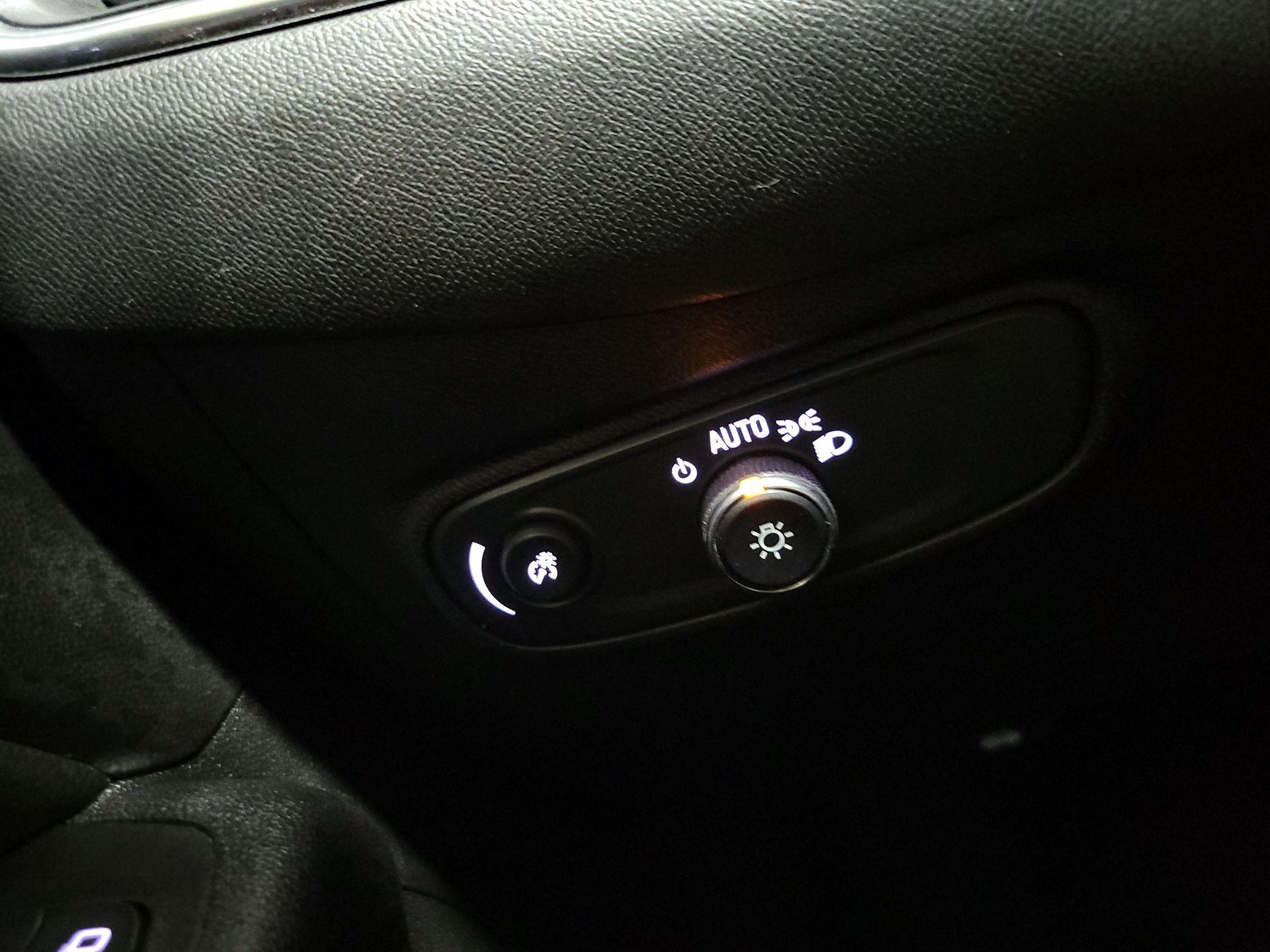 Thumbnail: 2022 Chevrolet Equinox - 13