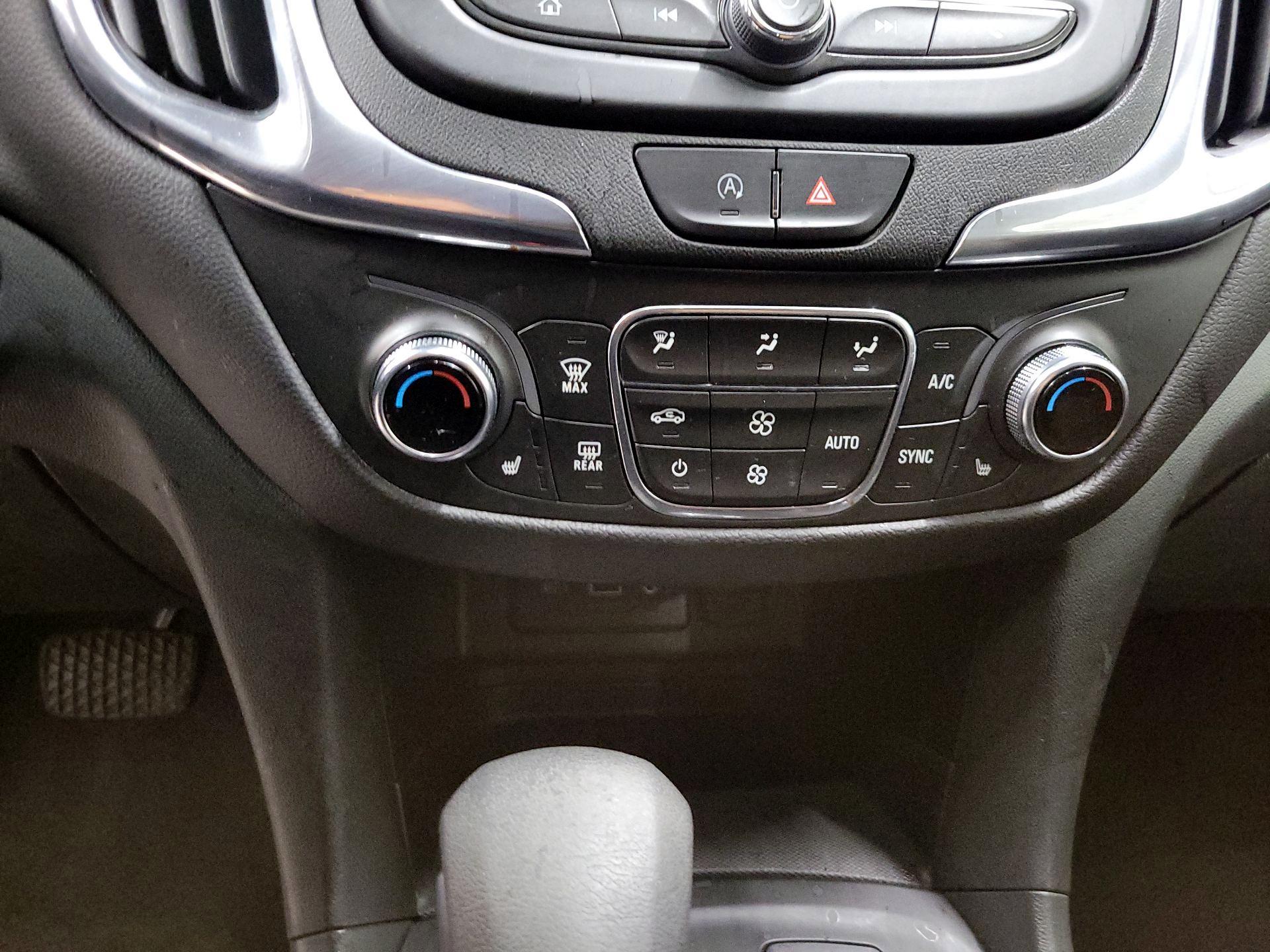 Thumbnail: 2022 Chevrolet Equinox - 15