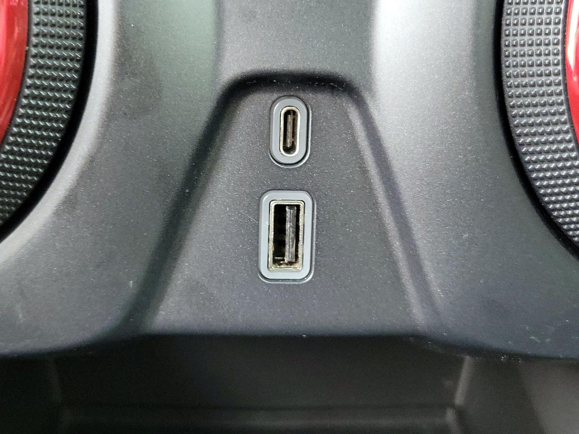 Thumbnail: 2022 Chevrolet Blazer - 19