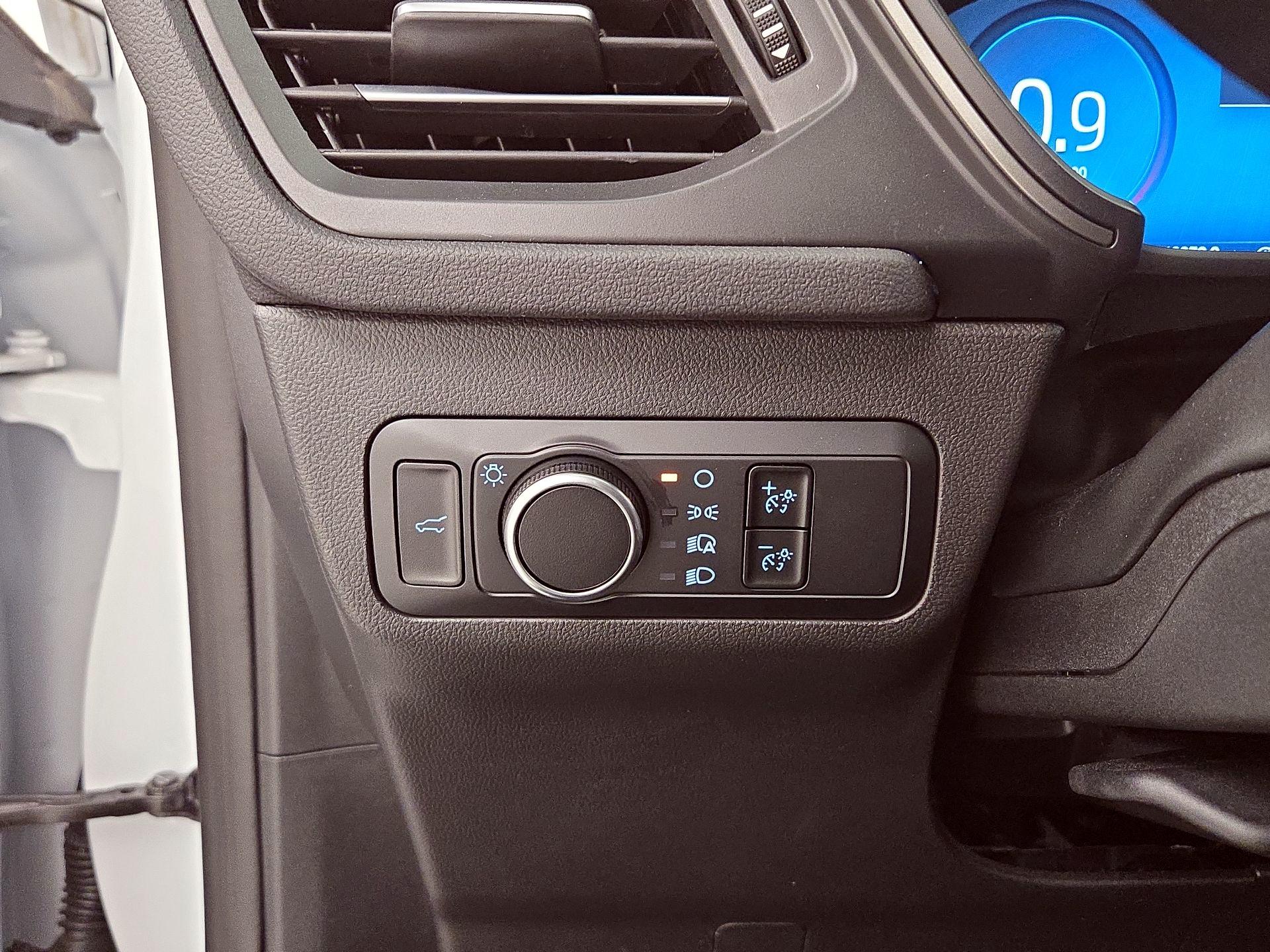 Thumbnail: 2023 Ford Escape - 13