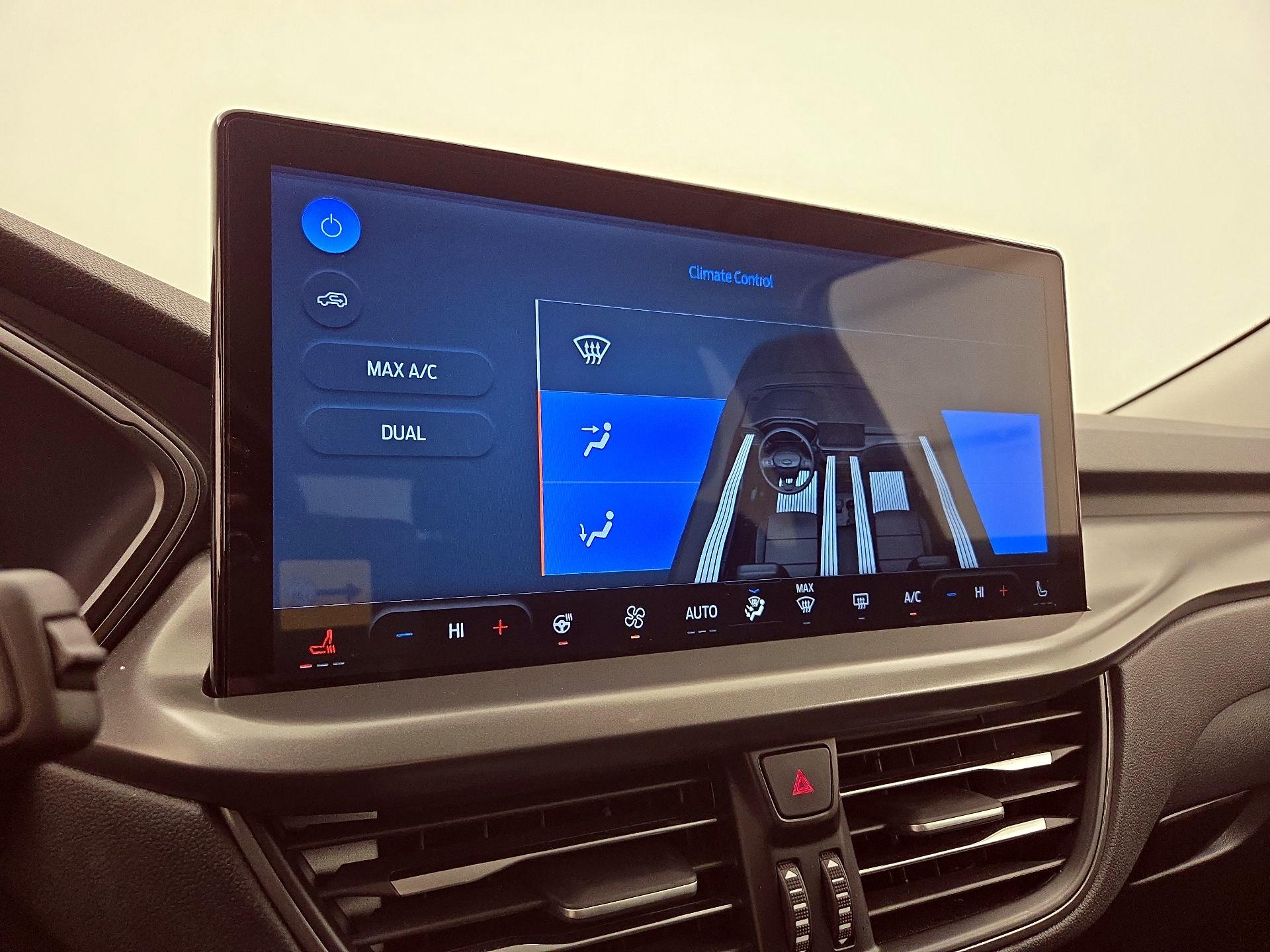 Thumbnail: 2023 Ford Escape - 17