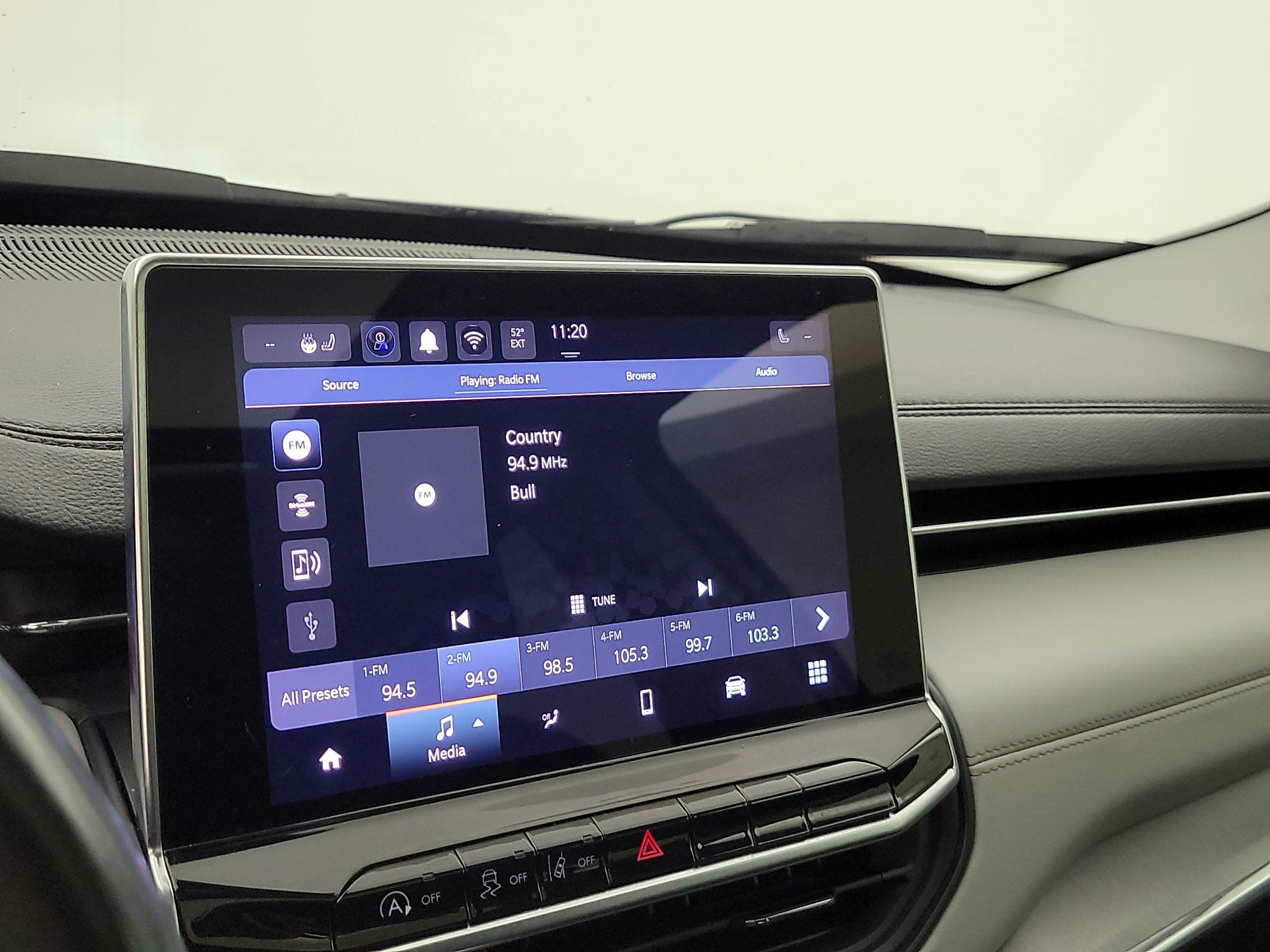 Thumbnail: 2022 Jeep Compass - 15