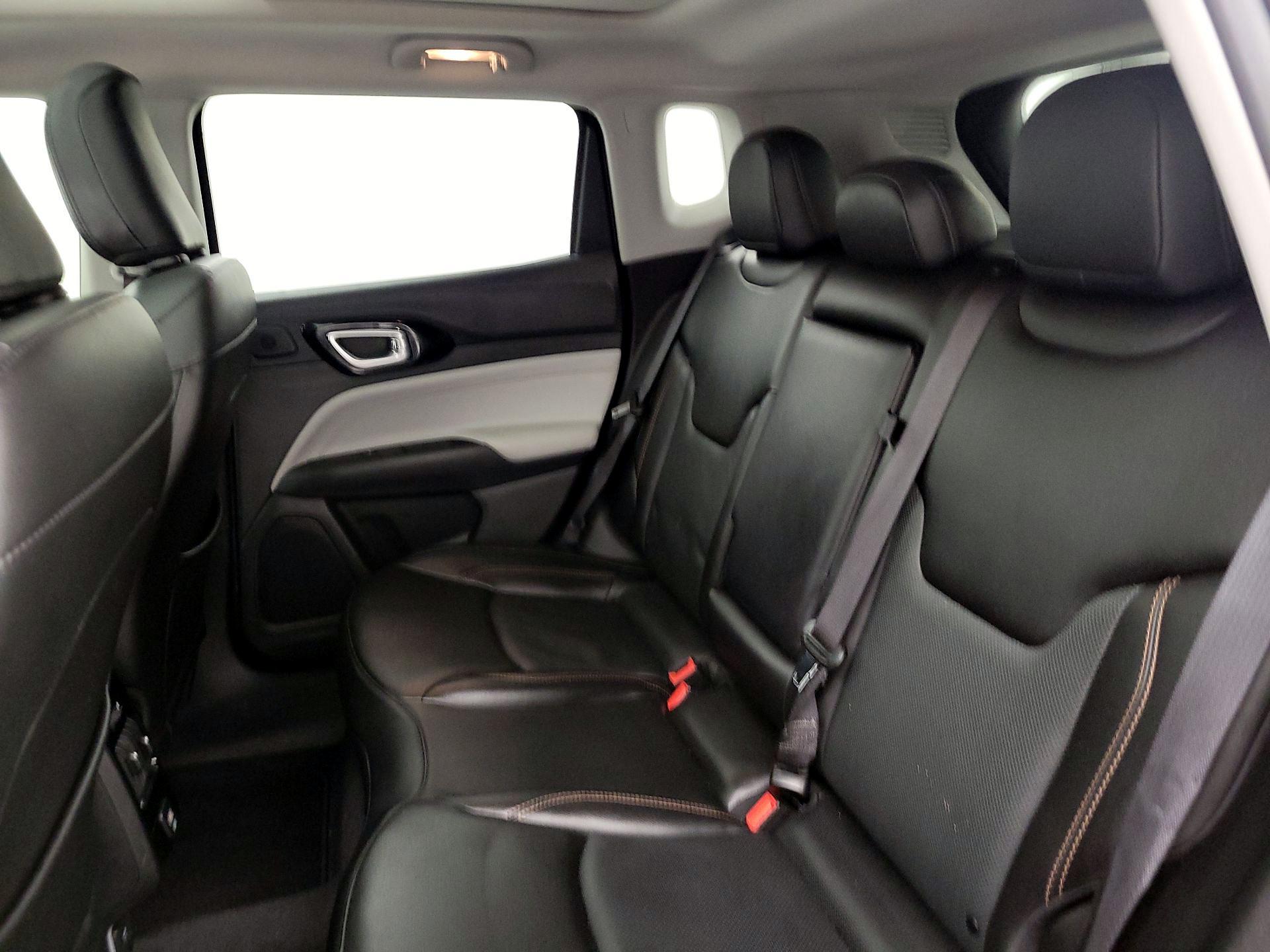 Thumbnail: 2022 Jeep Compass - 20