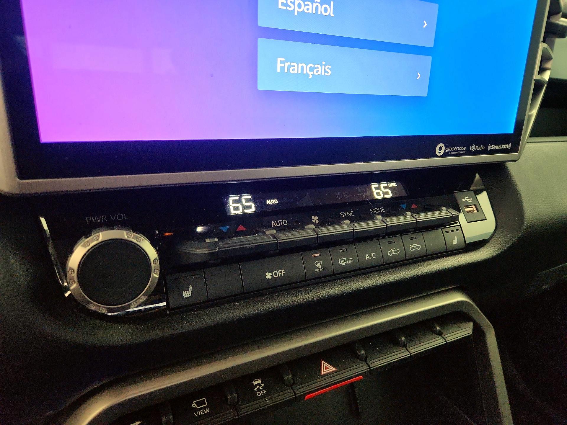 Thumbnail: 2022 Toyota Tundra - 16