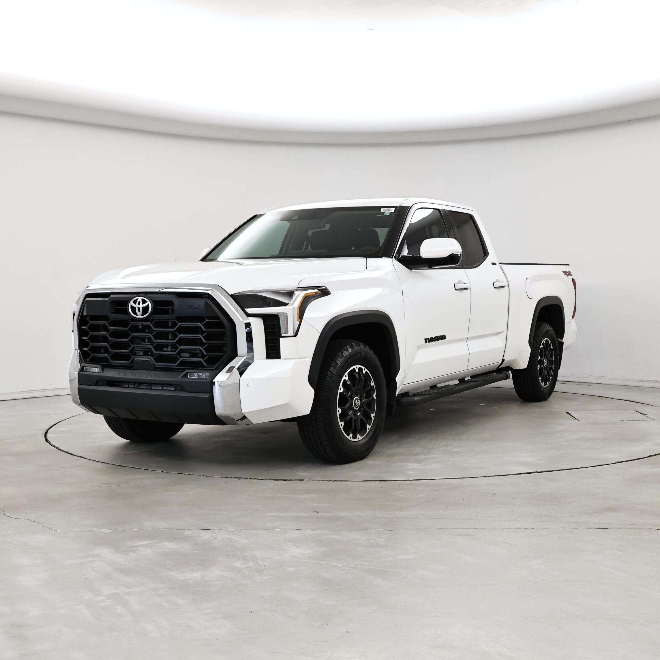 Thumbnail: 2022 Toyota Tundra - 4