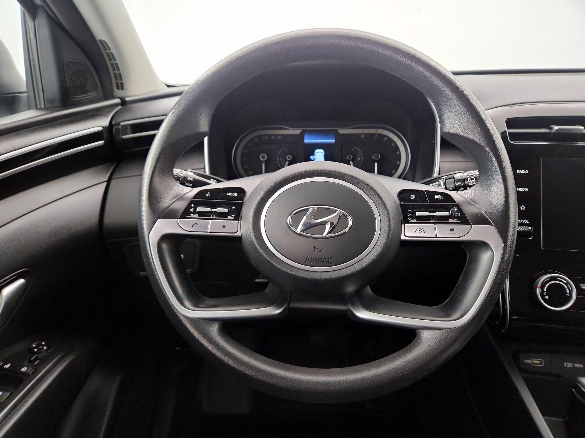 Thumbnail: 2023 Hyundai Tucson - 10