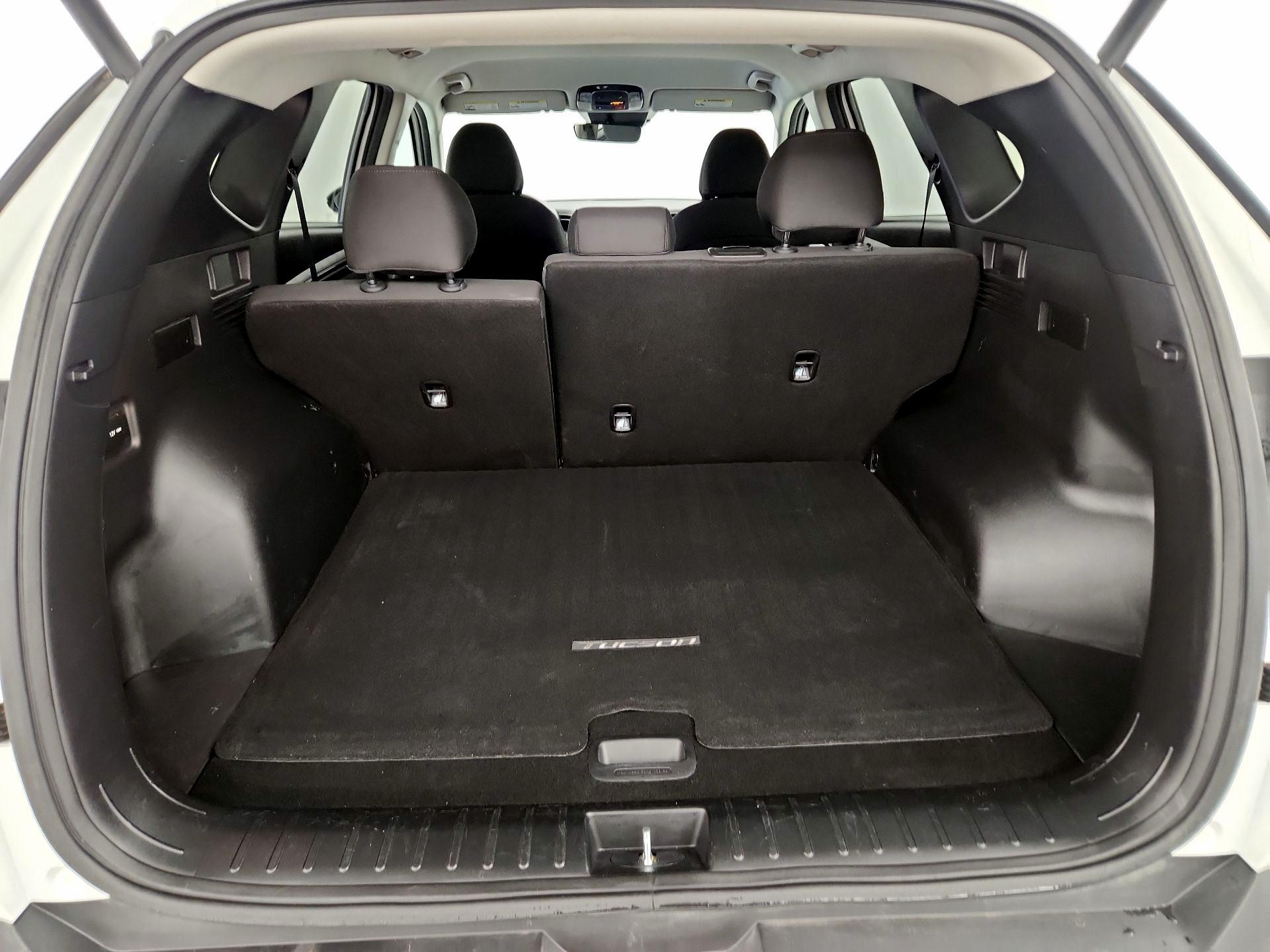 Thumbnail: 2023 Hyundai Tucson - 20