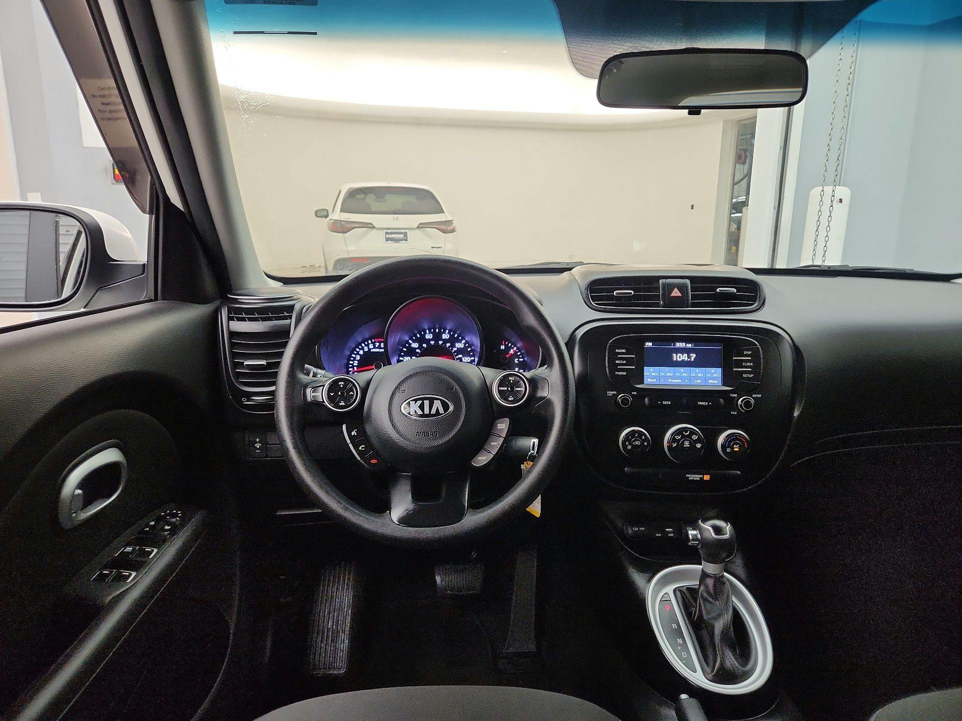 Thumbnail: 2019 Kia Soul - 10