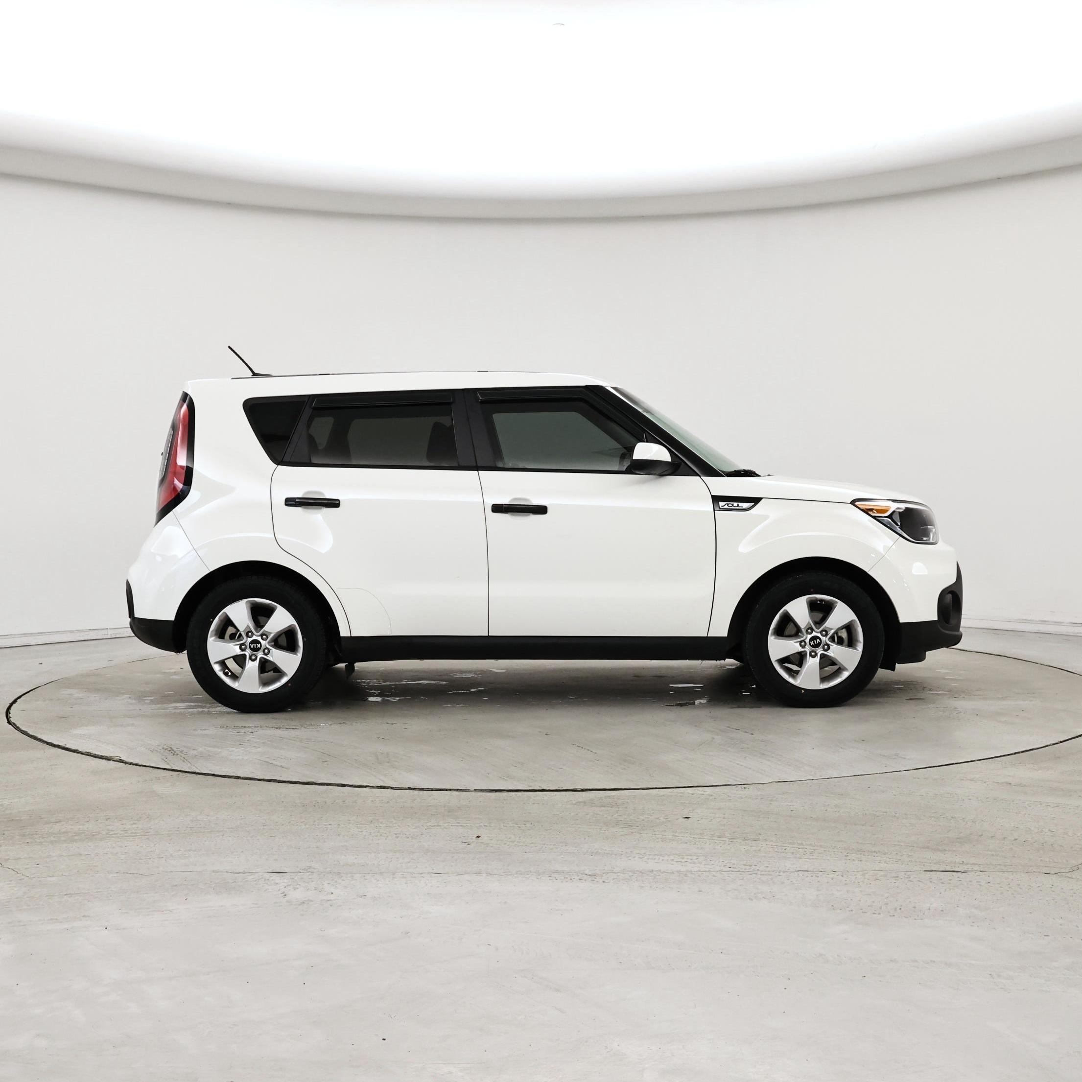 Thumbnail: 2019 Kia Soul - 7