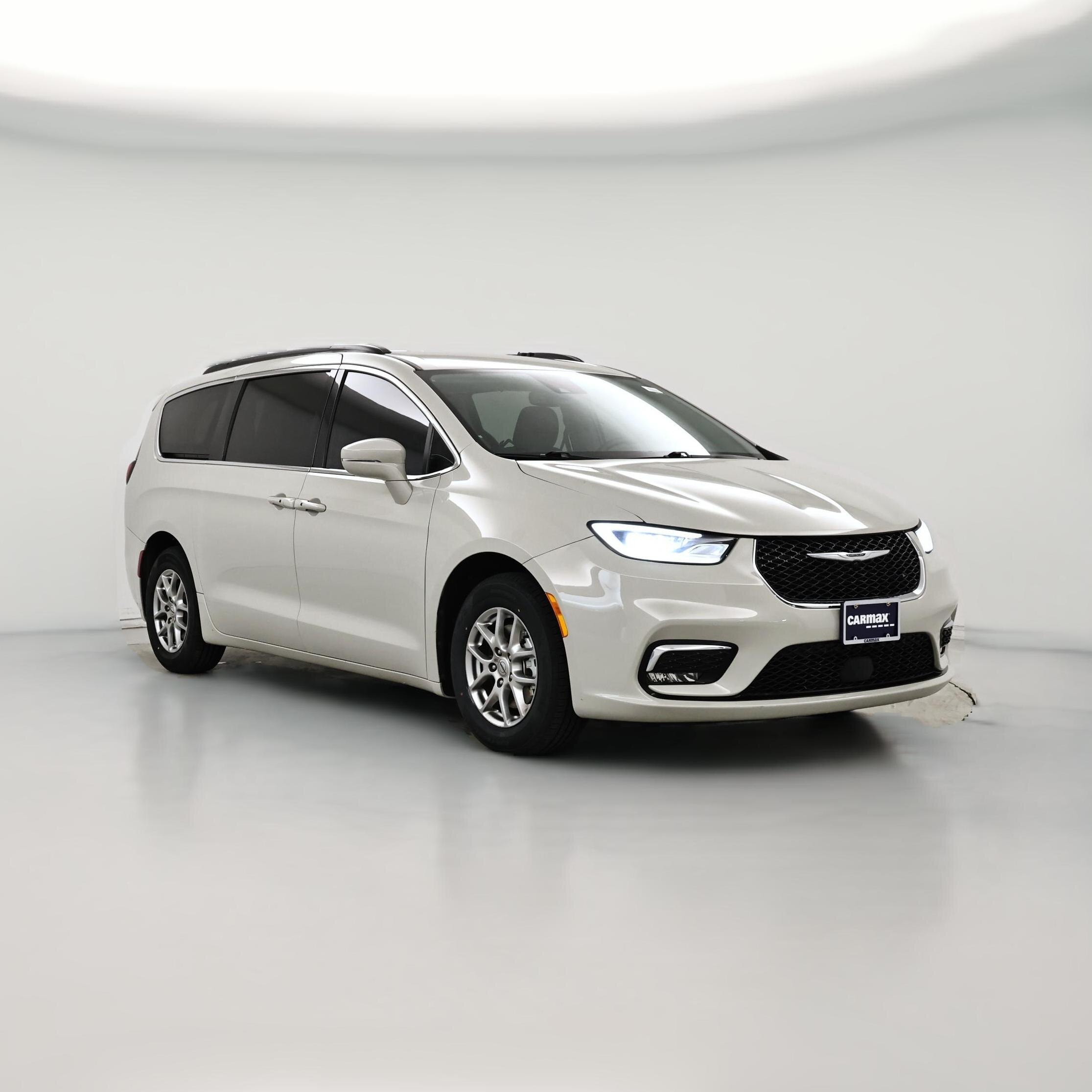 Thumbnail: 2021 Chrysler Pacifica - 1