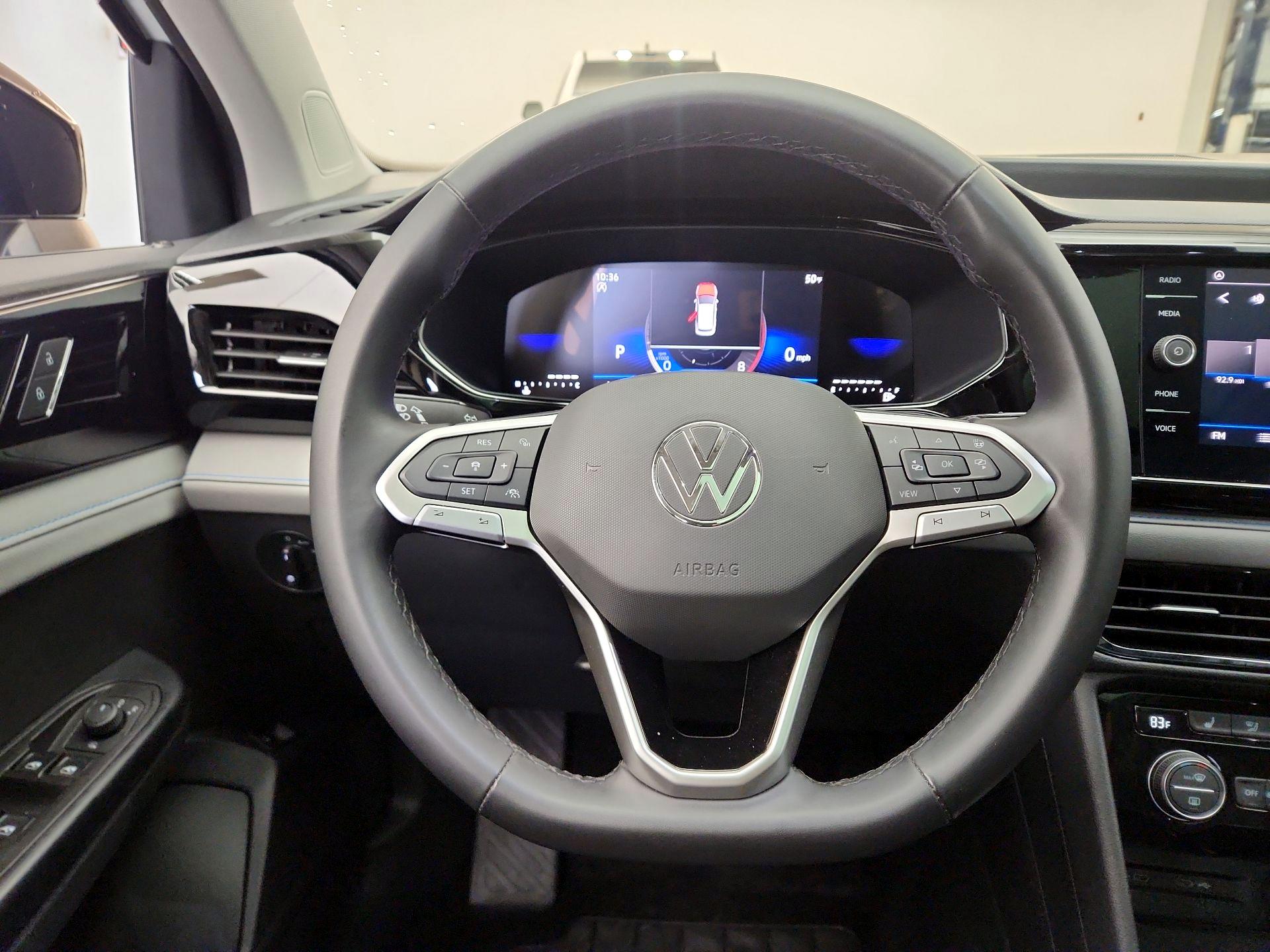 Thumbnail: 2024 Volkswagen Taos - 10