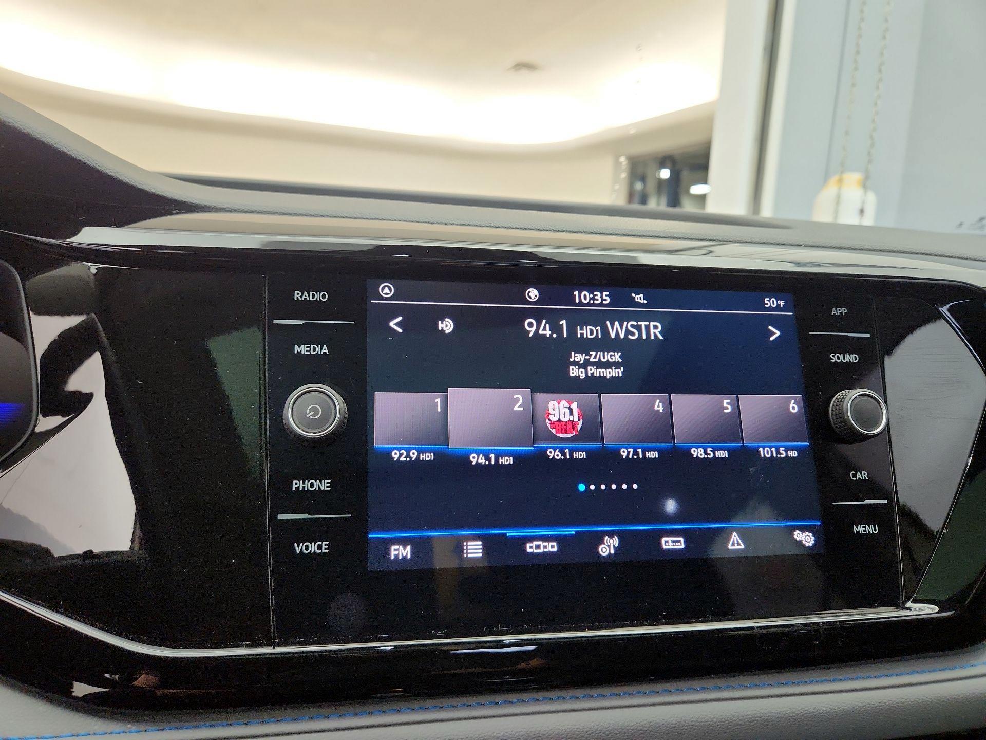 Thumbnail: 2024 Volkswagen Taos - 15