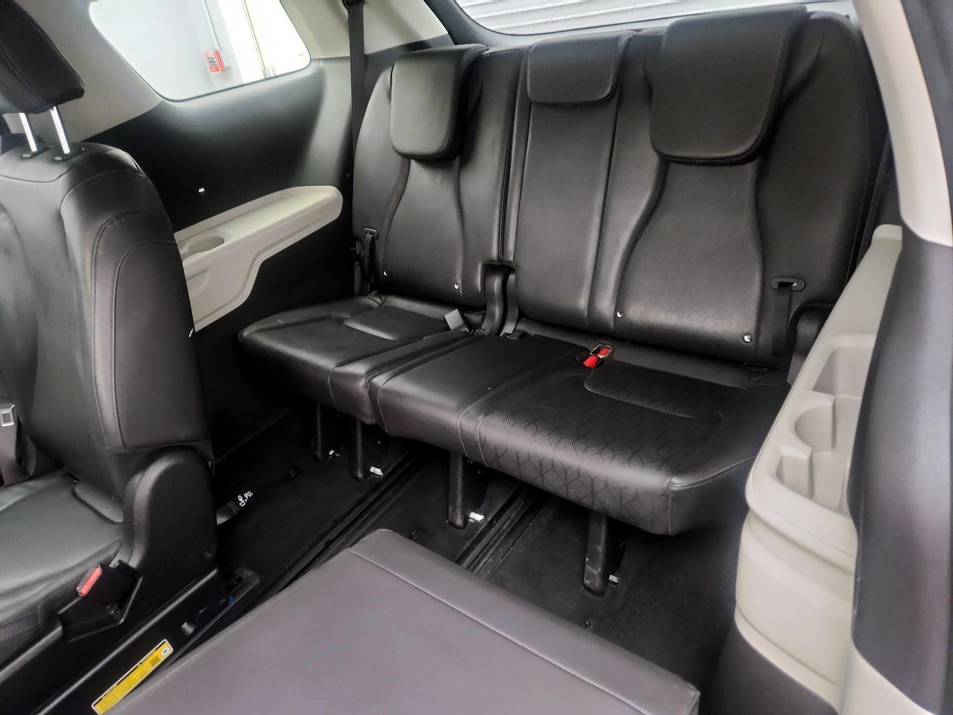 Thumbnail: 2024 Kia Carnival - 20