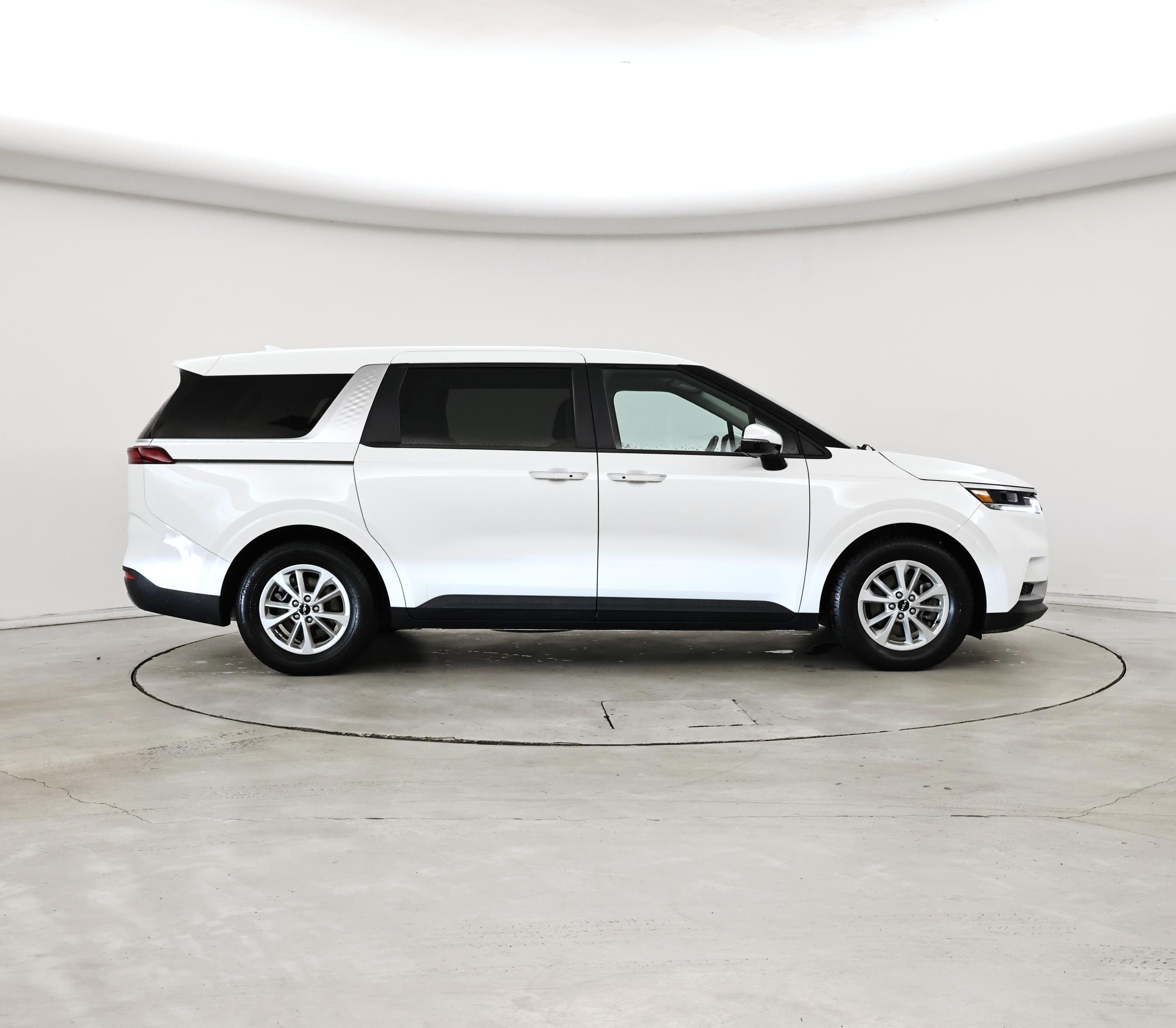 Thumbnail: 2024 Kia Carnival - 7