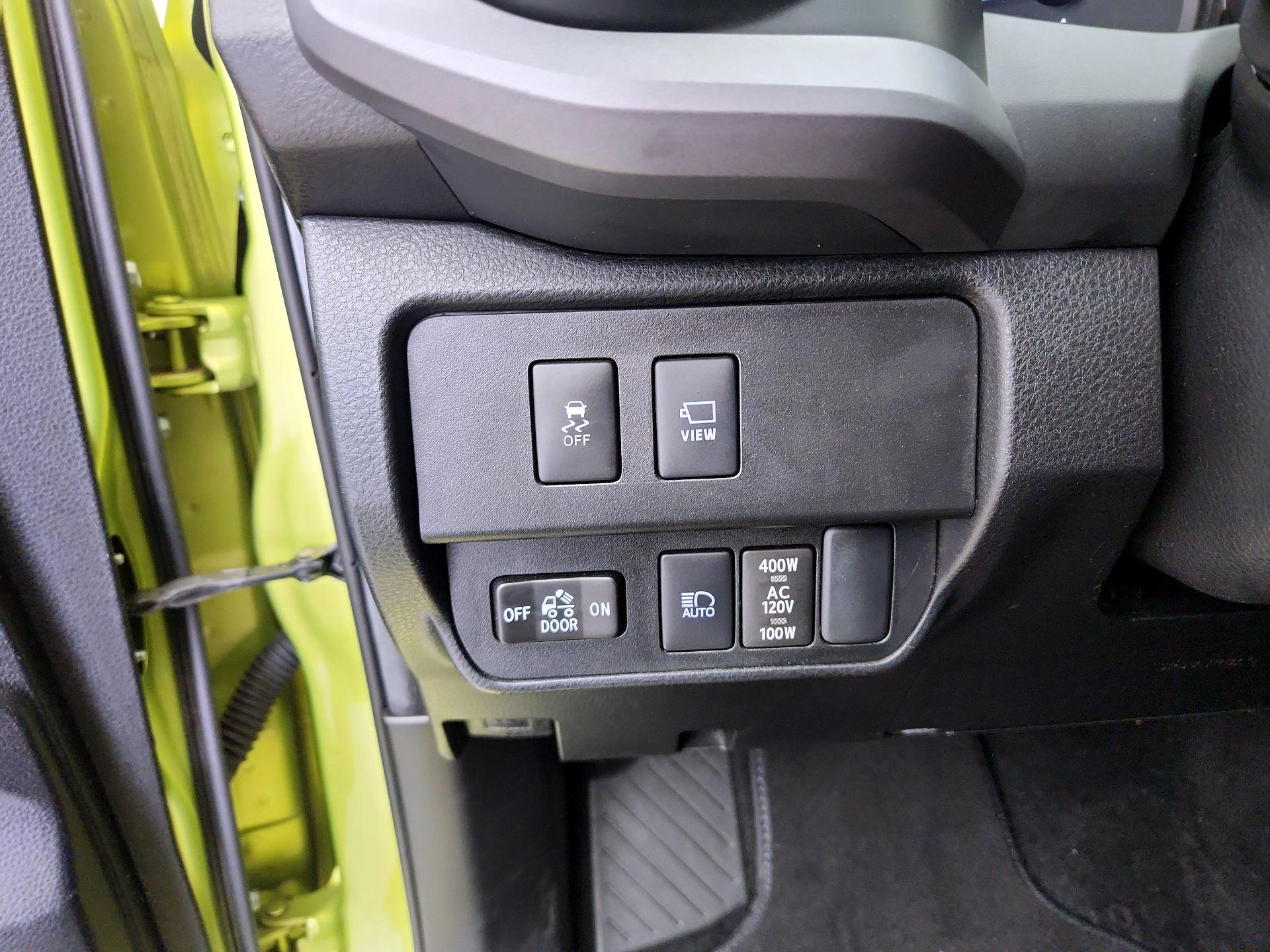 Thumbnail: 2022 Toyota Tacoma - 13