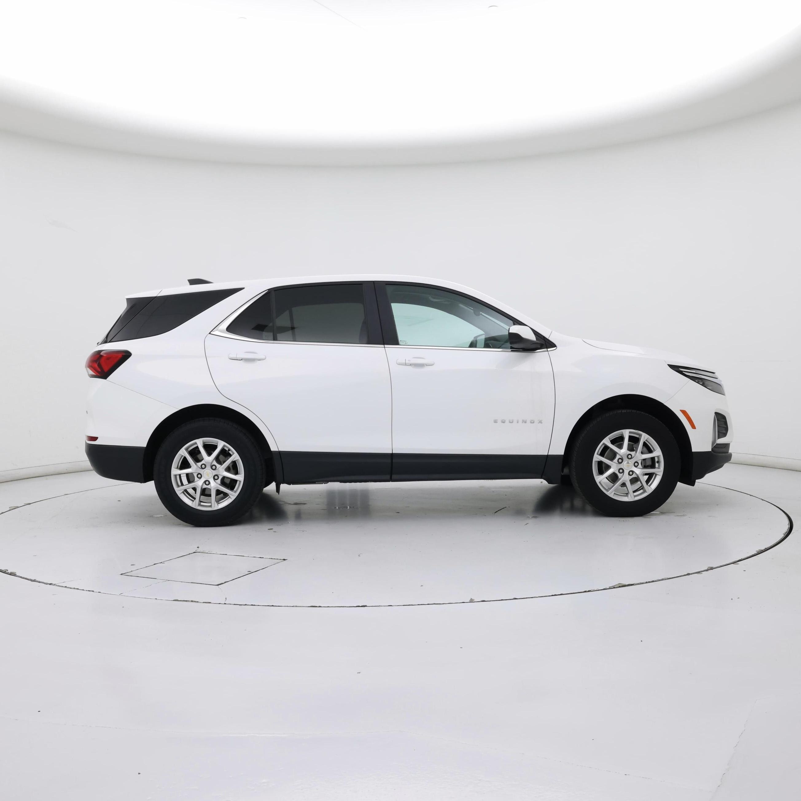 Thumbnail: 2022 Chevrolet Equinox - 7