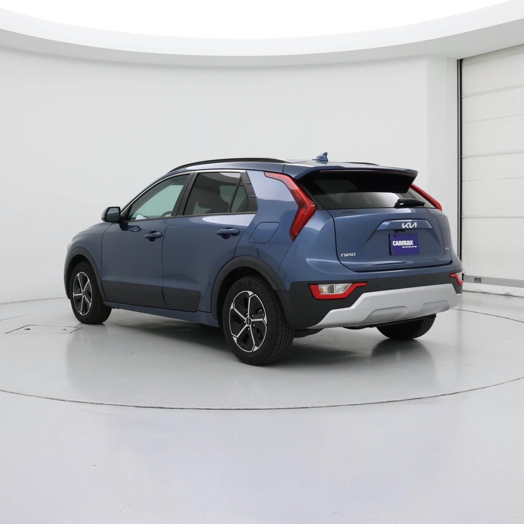 Thumbnail: 2023 Kia Niro - 2