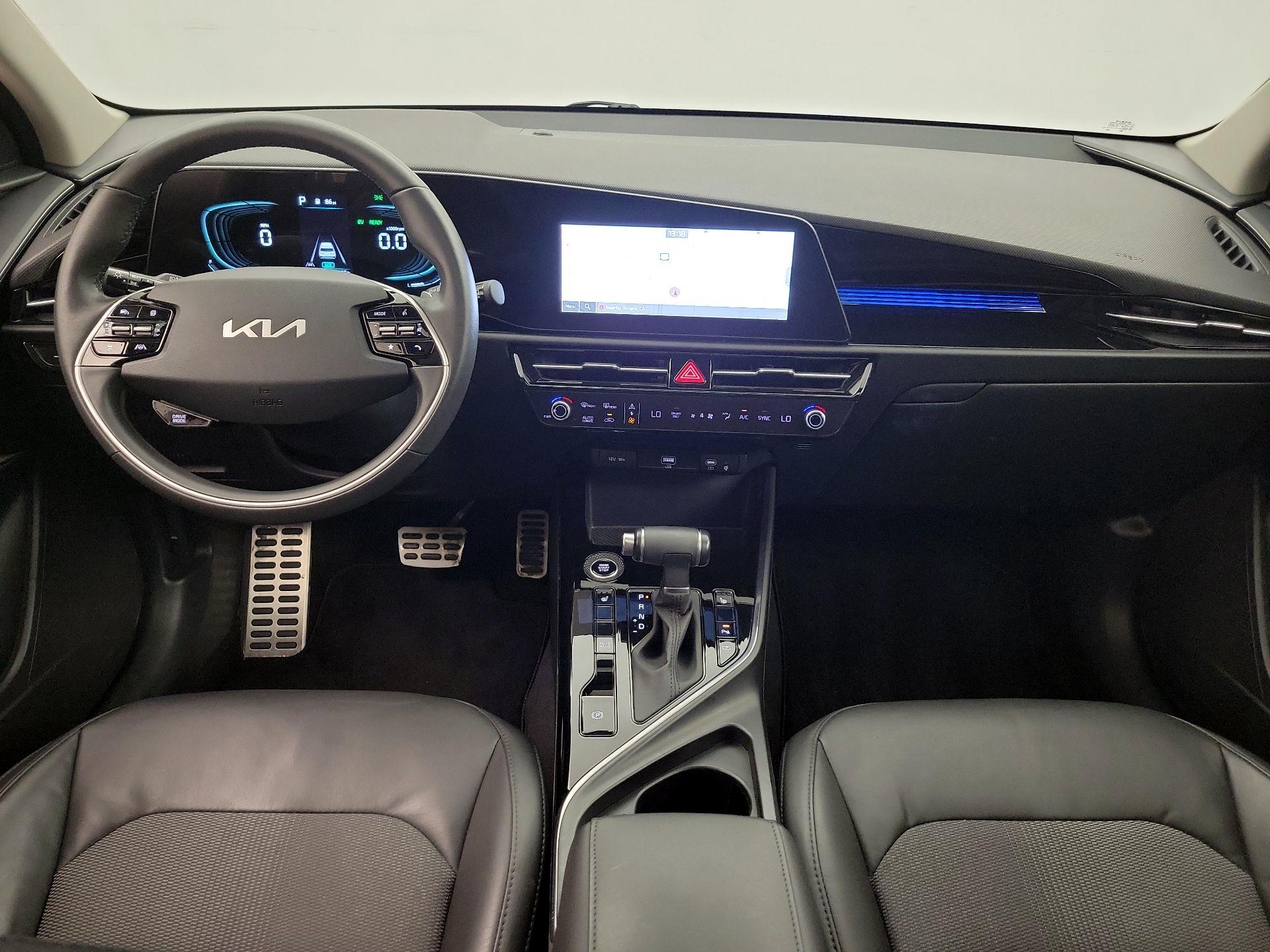 Thumbnail: 2023 Kia Niro - 9